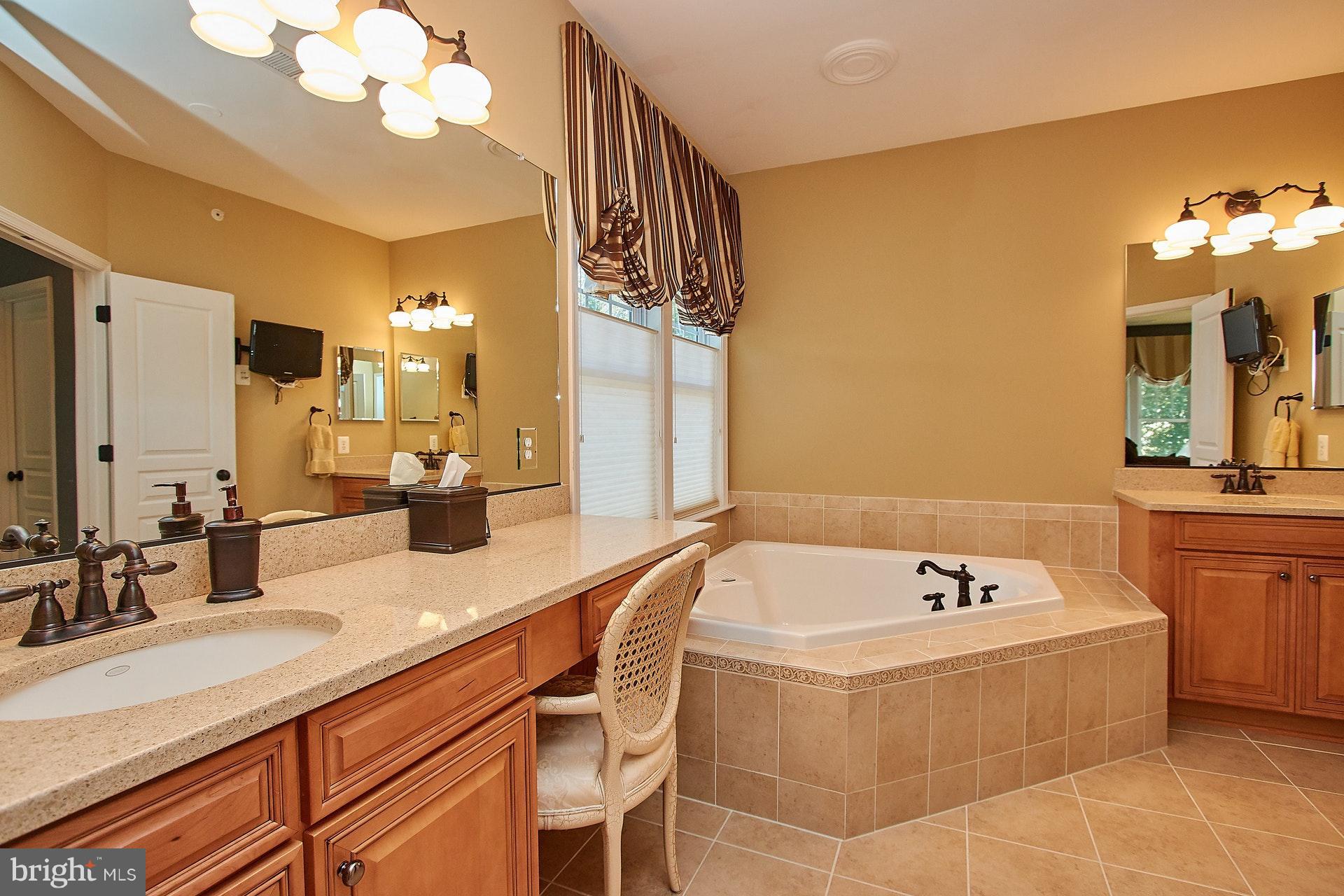 CAMP GLENKIRK SARANAC - Residential