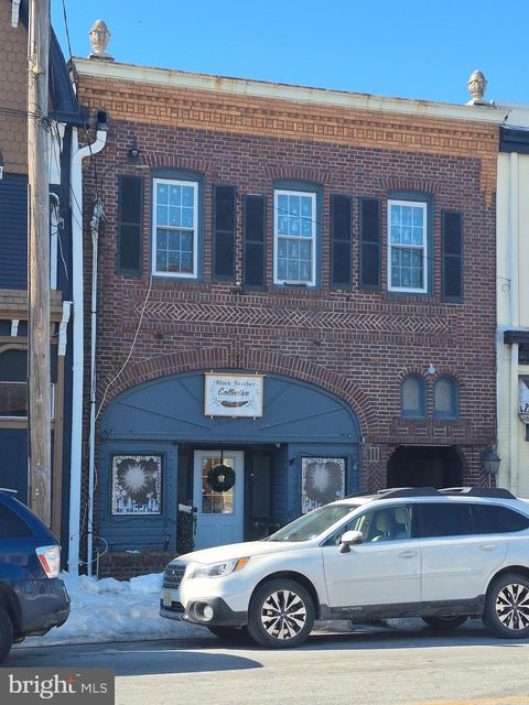 Photo of 6 S Main Street, WOODSTOWN, NJ 08098 (MLS # NJSA2019134)