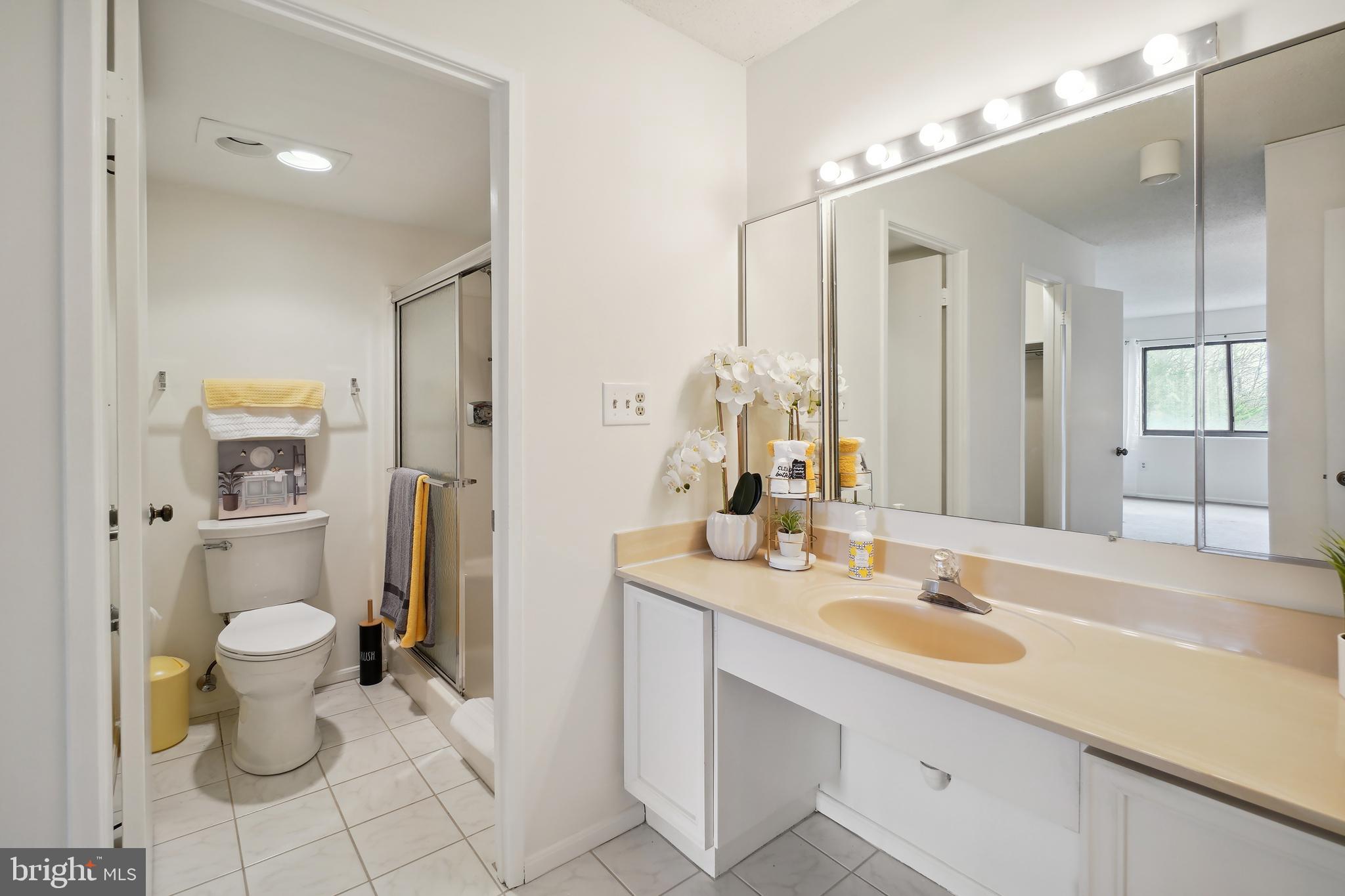 GREENS AT LEISURE WORLD - Residential