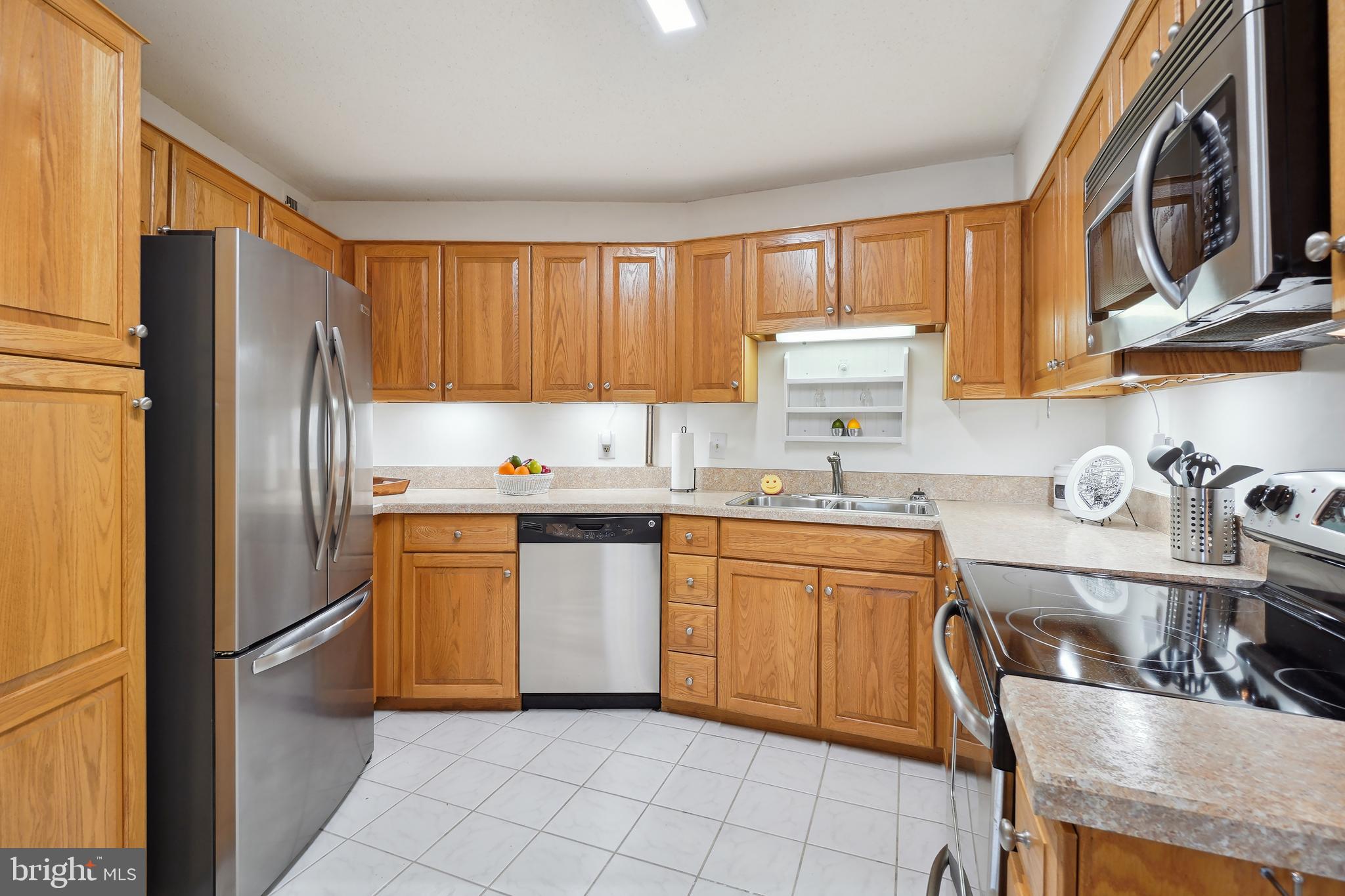 GREENS AT LEISURE WORLD - Residential