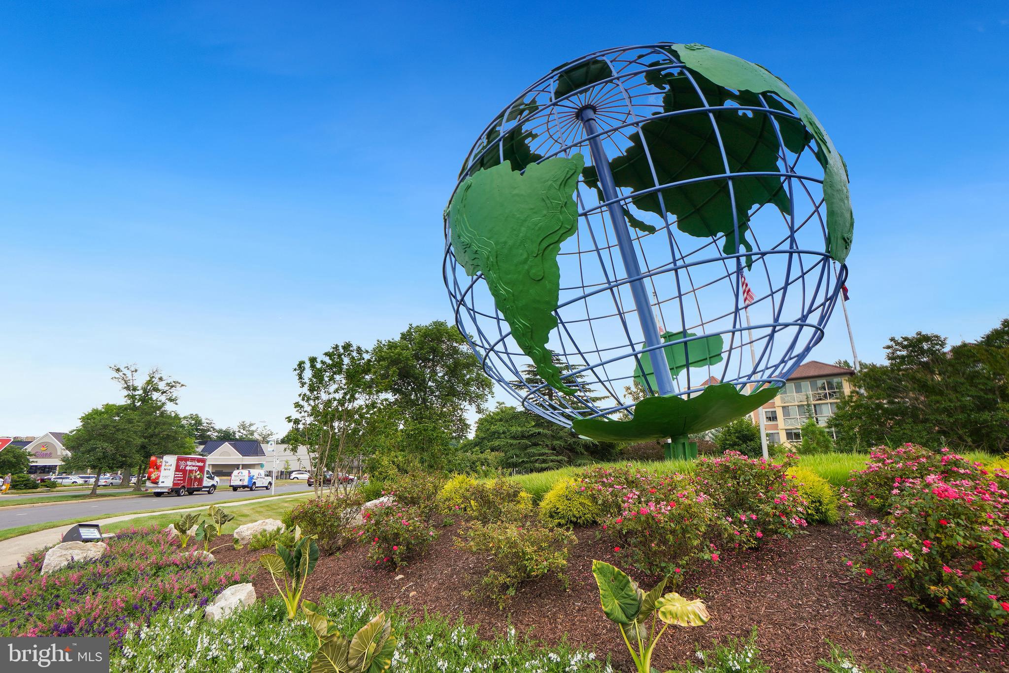 GREENS AT LEISURE WORLD - Residential