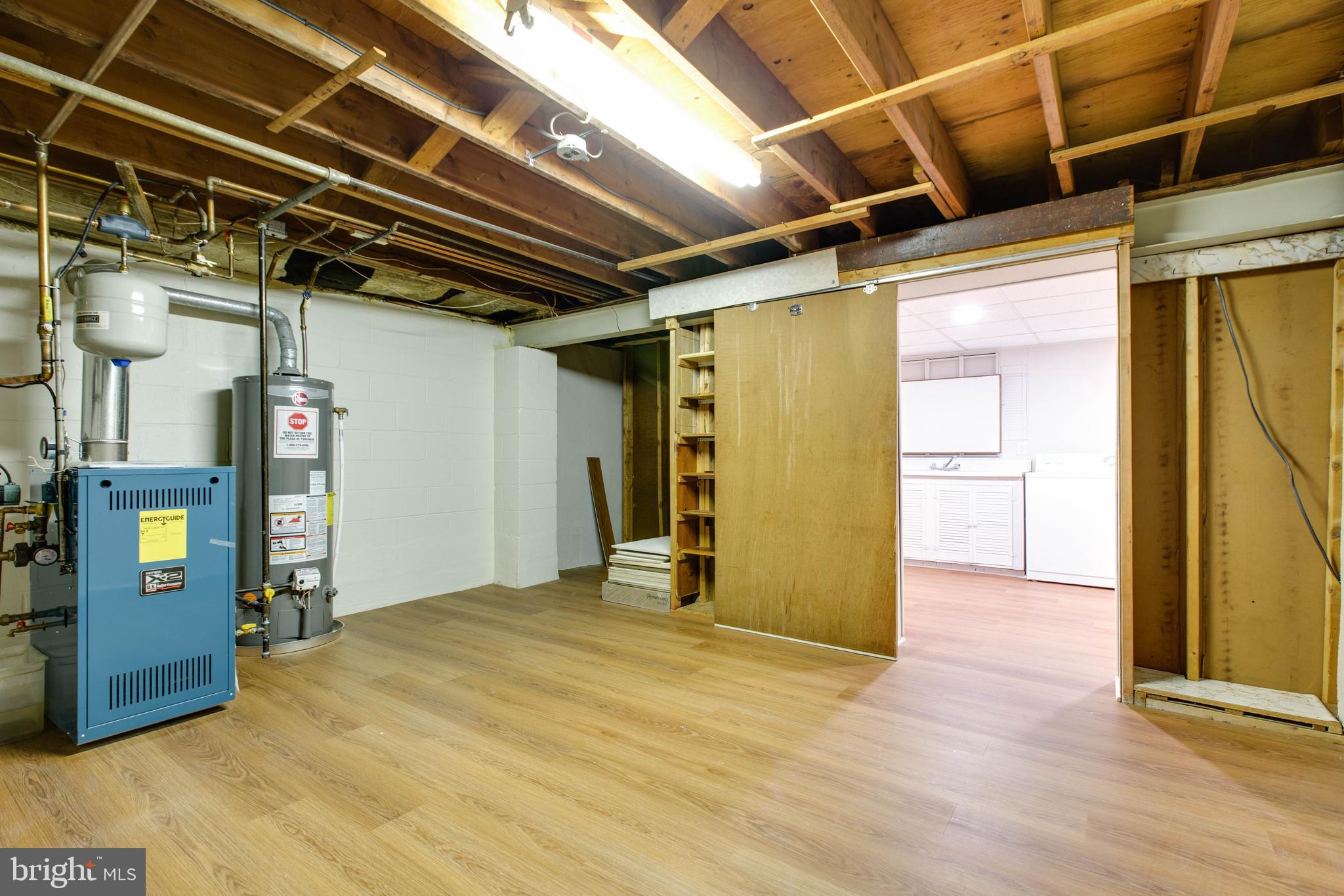 MICHAELTON MANOR - Residential