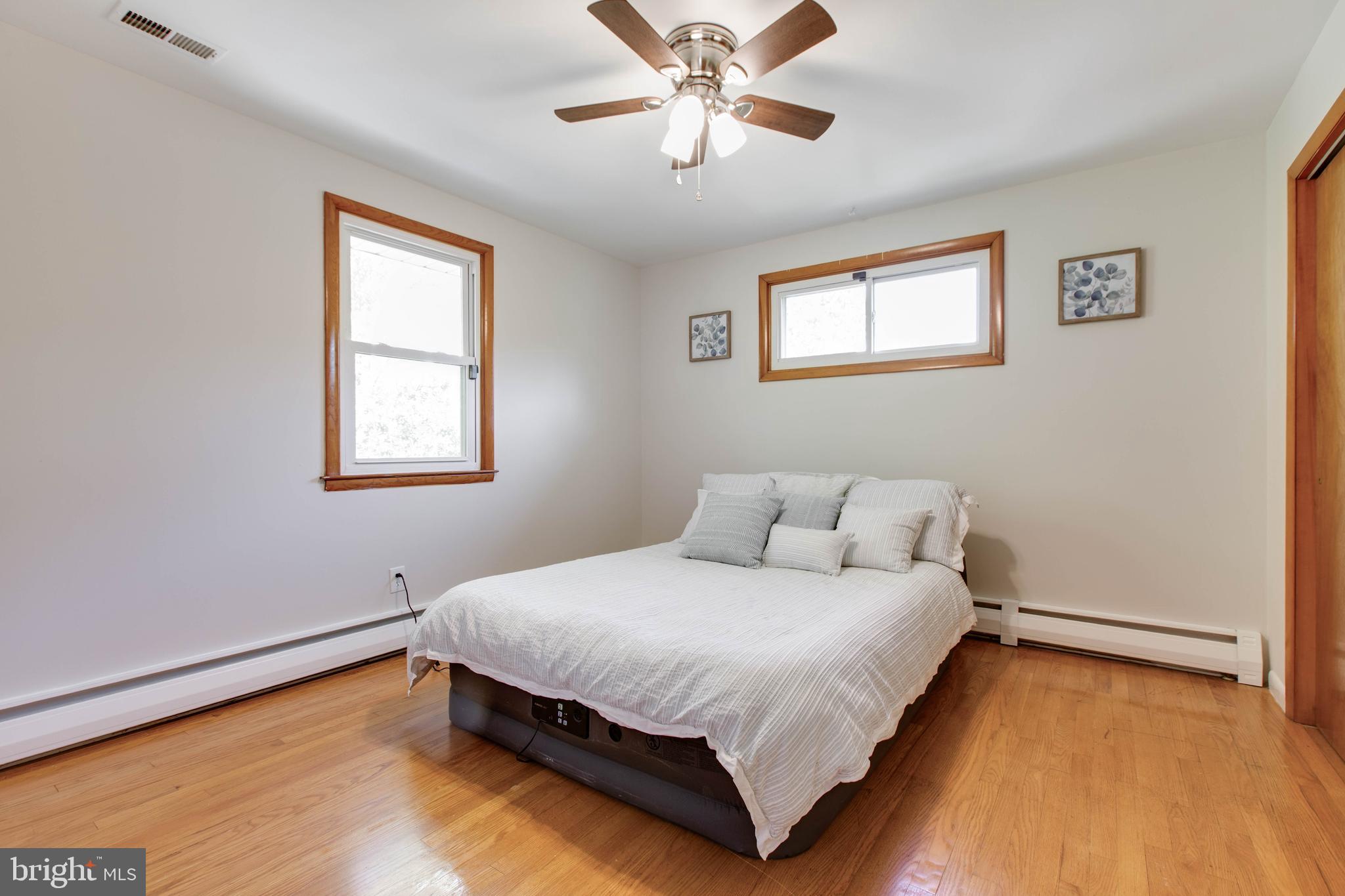 MICHAELTON MANOR - Residential