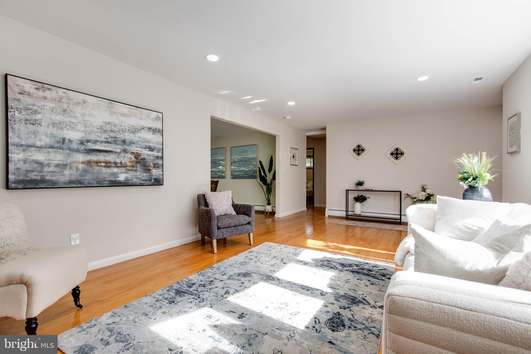 MICHAELTON MANOR - Residential