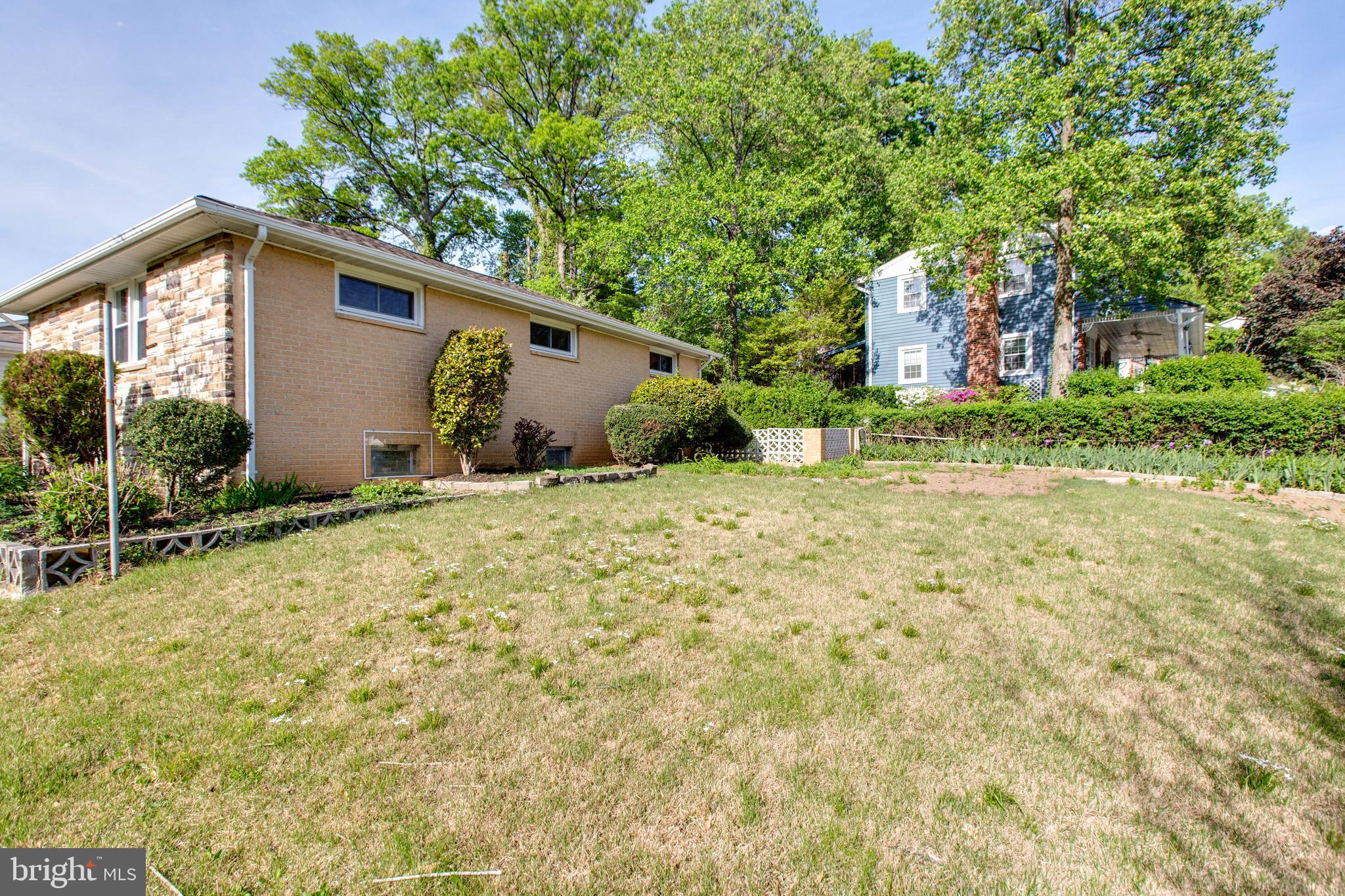 MICHAELTON MANOR - Residential