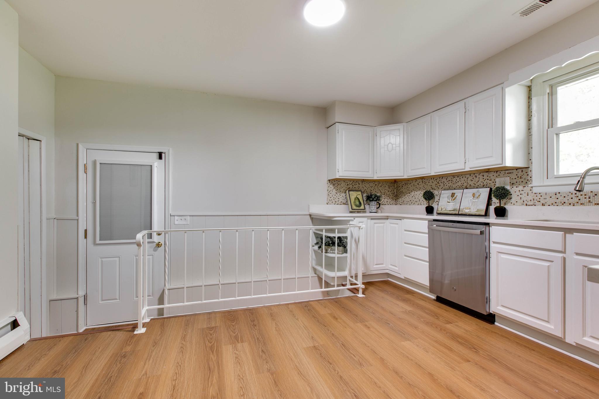 MICHAELTON MANOR - Residential