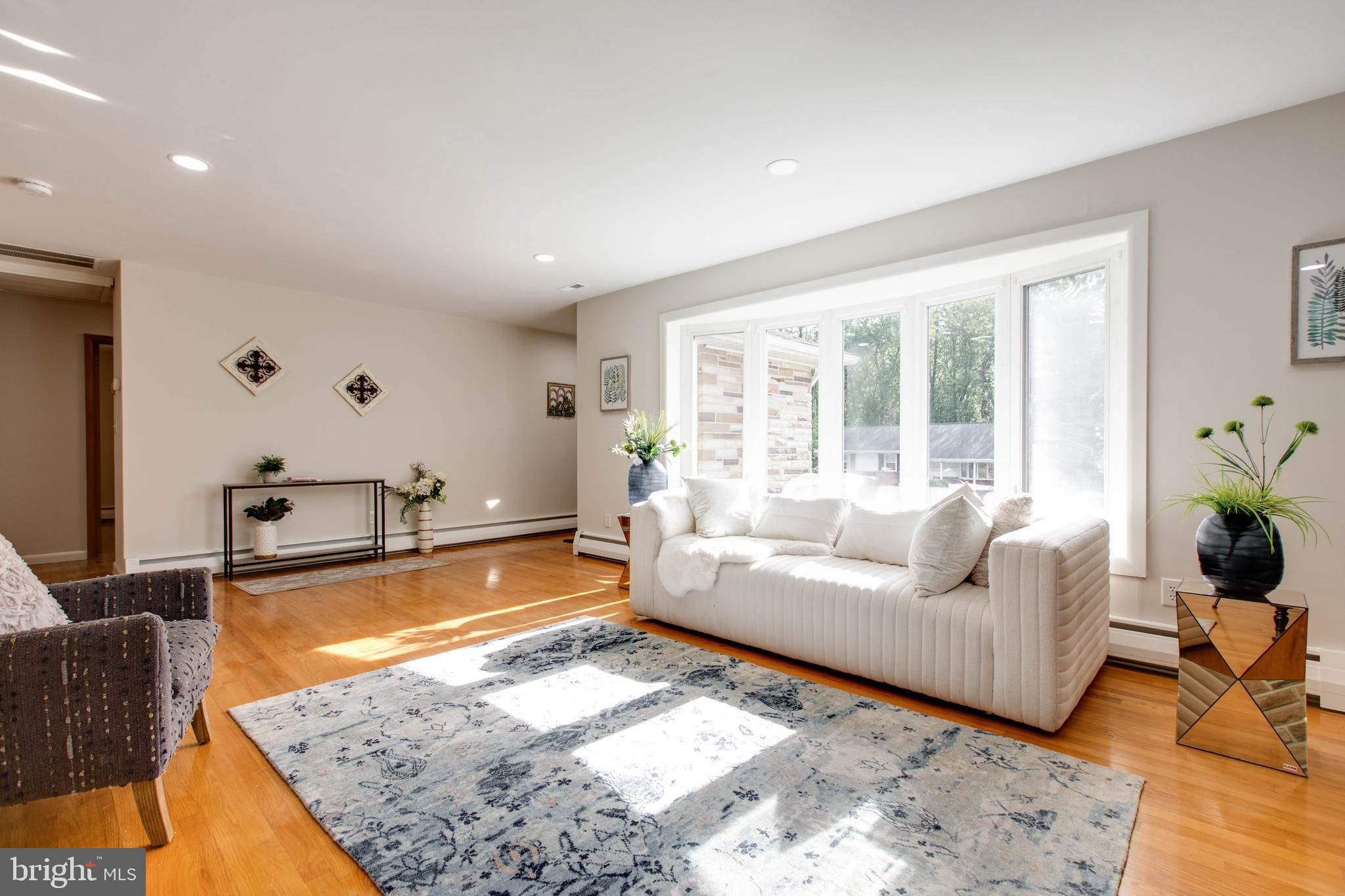 MICHAELTON MANOR - Residential