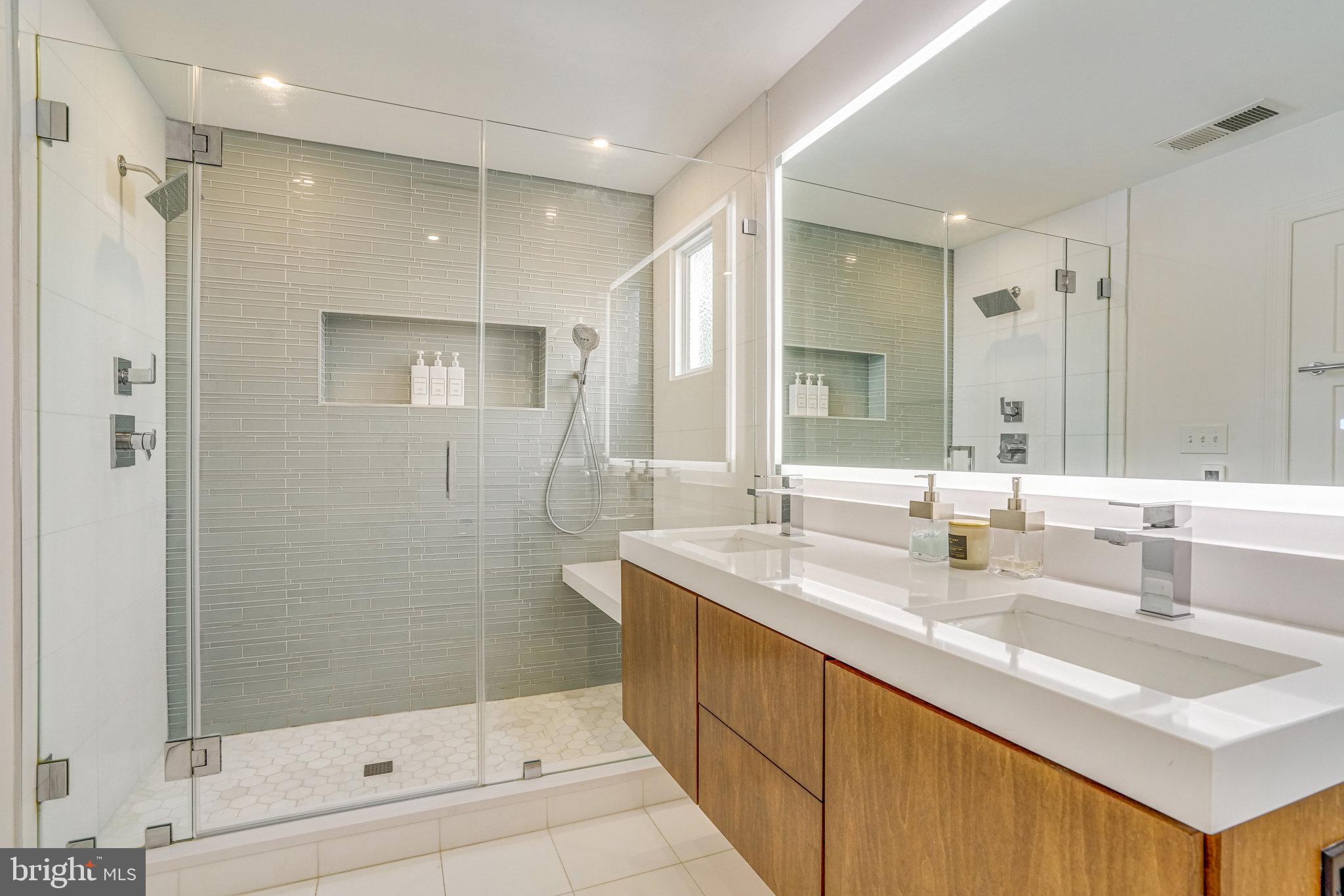 BROCKWOOD - Residential