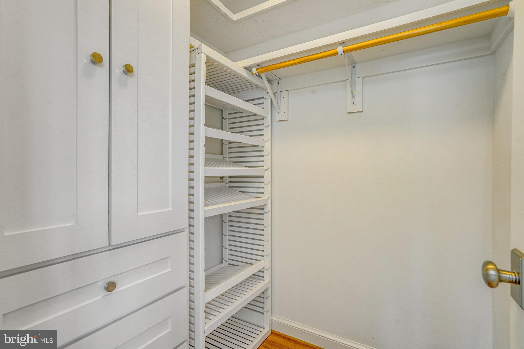 BROCKWOOD - Residential