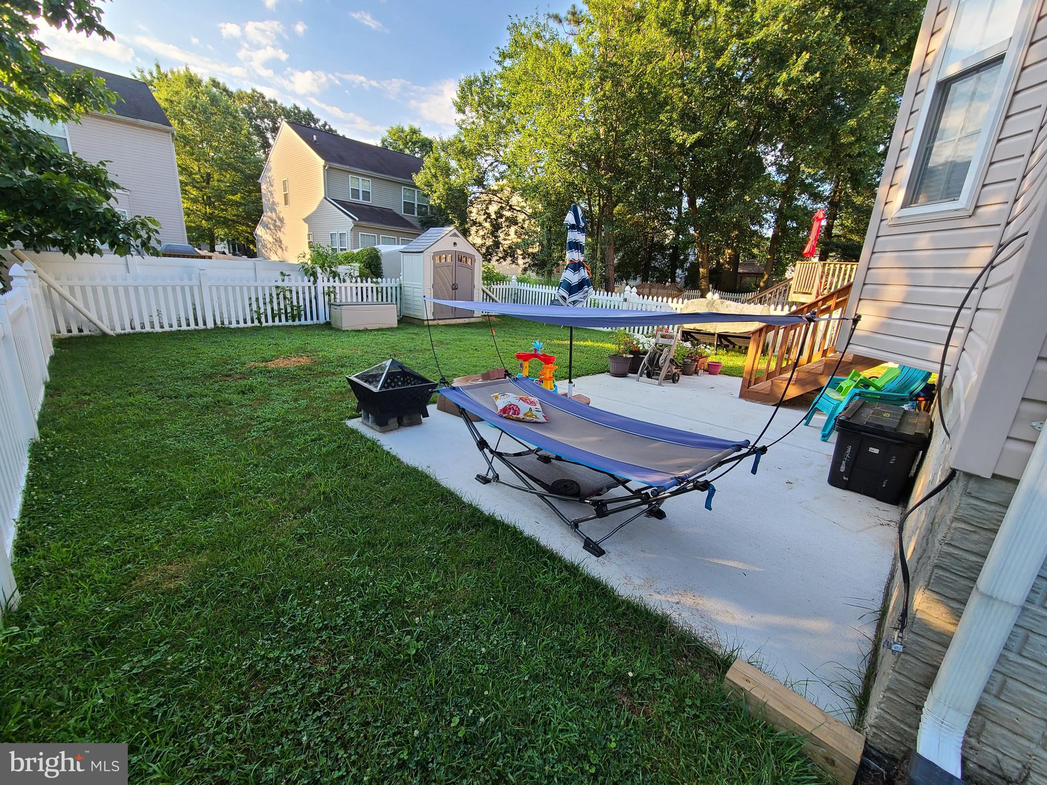 GRANDE VIEW PARK - Residential Lease