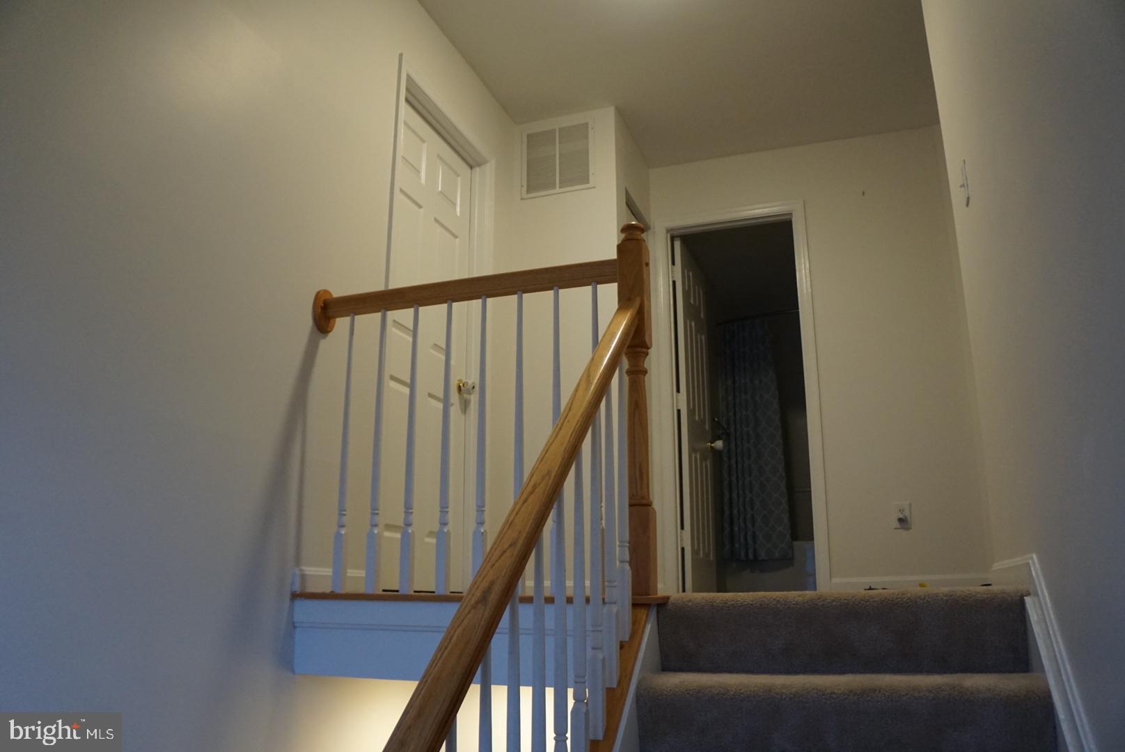 GRANDE VIEW PARK - Residential Lease