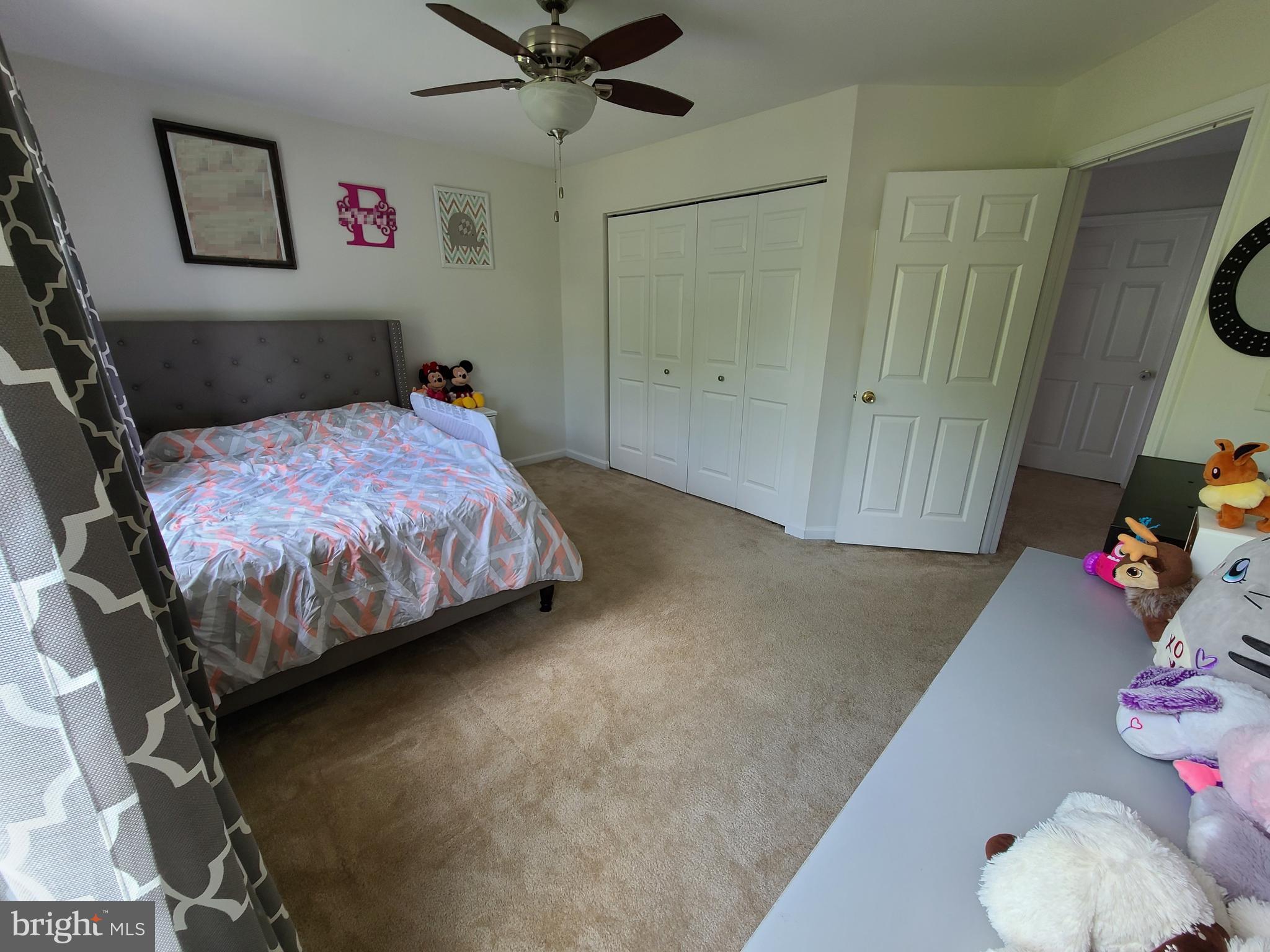 GRANDE VIEW PARK - Residential Lease