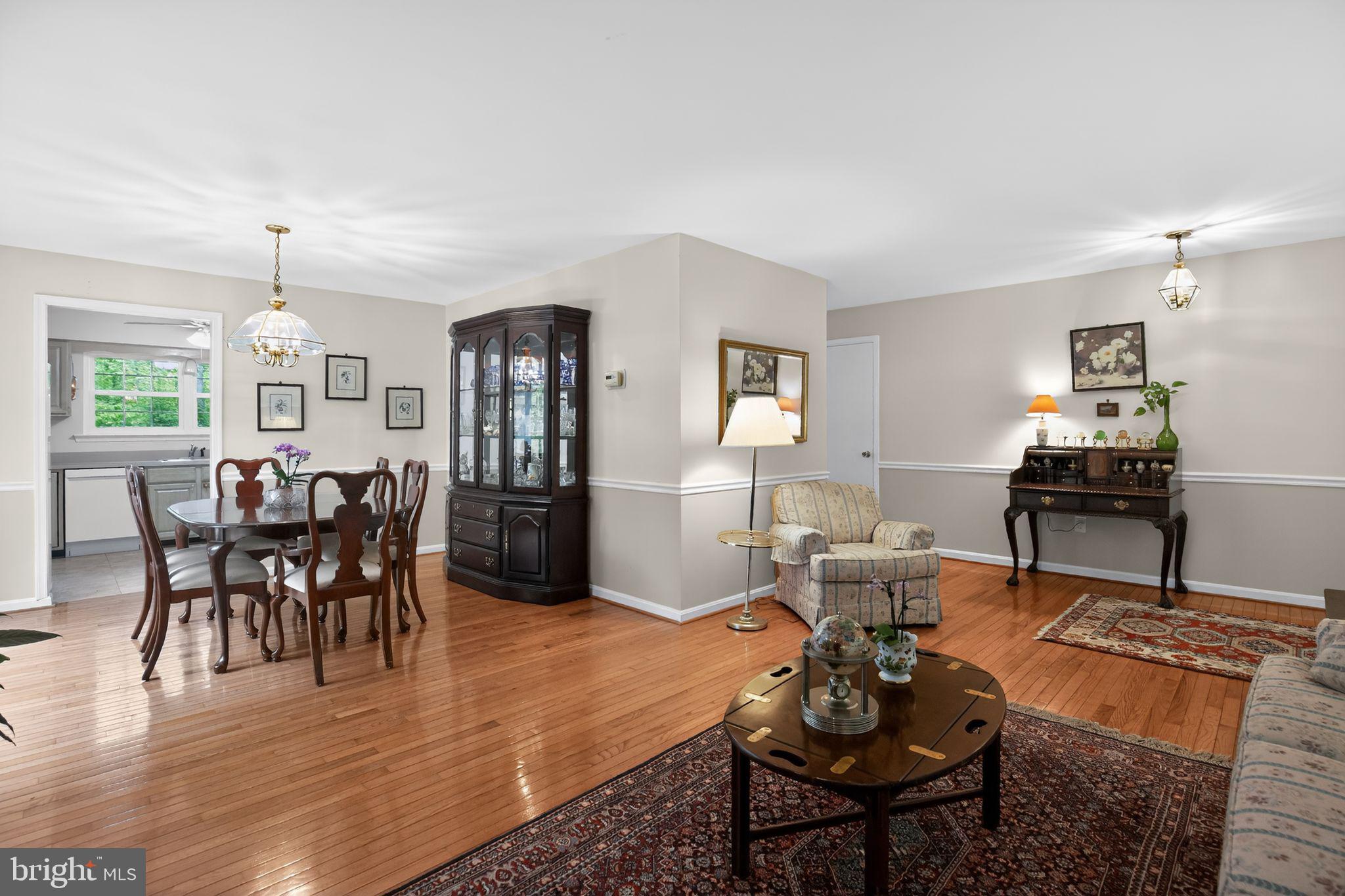 LAKE RIDGE - Residential