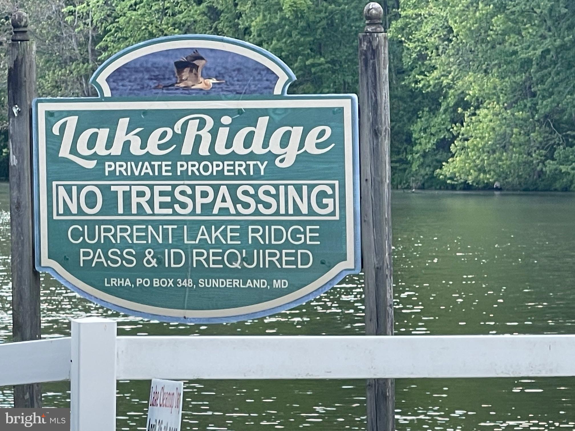 LAKE RIDGE - Residential