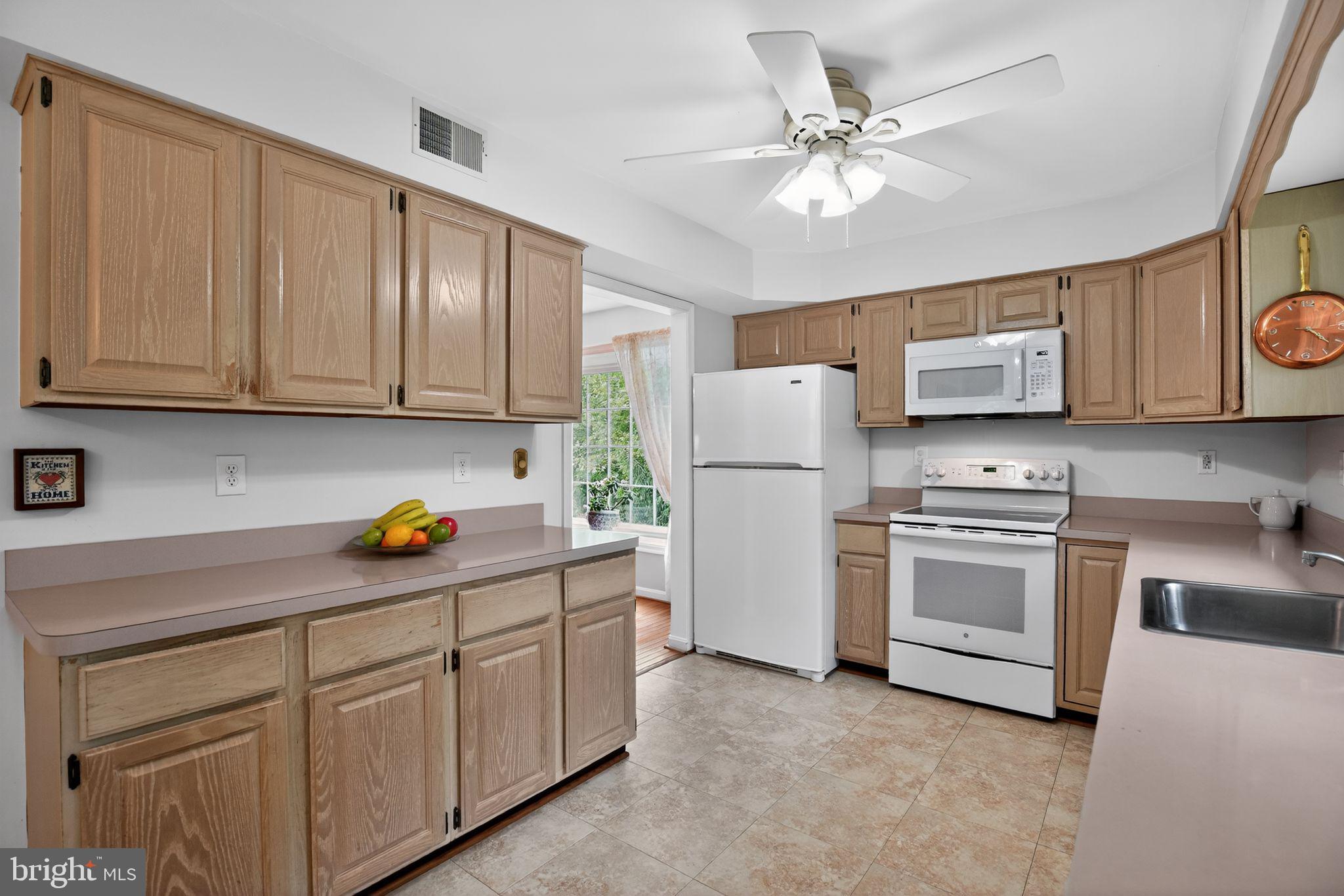 LAKE RIDGE - Residential