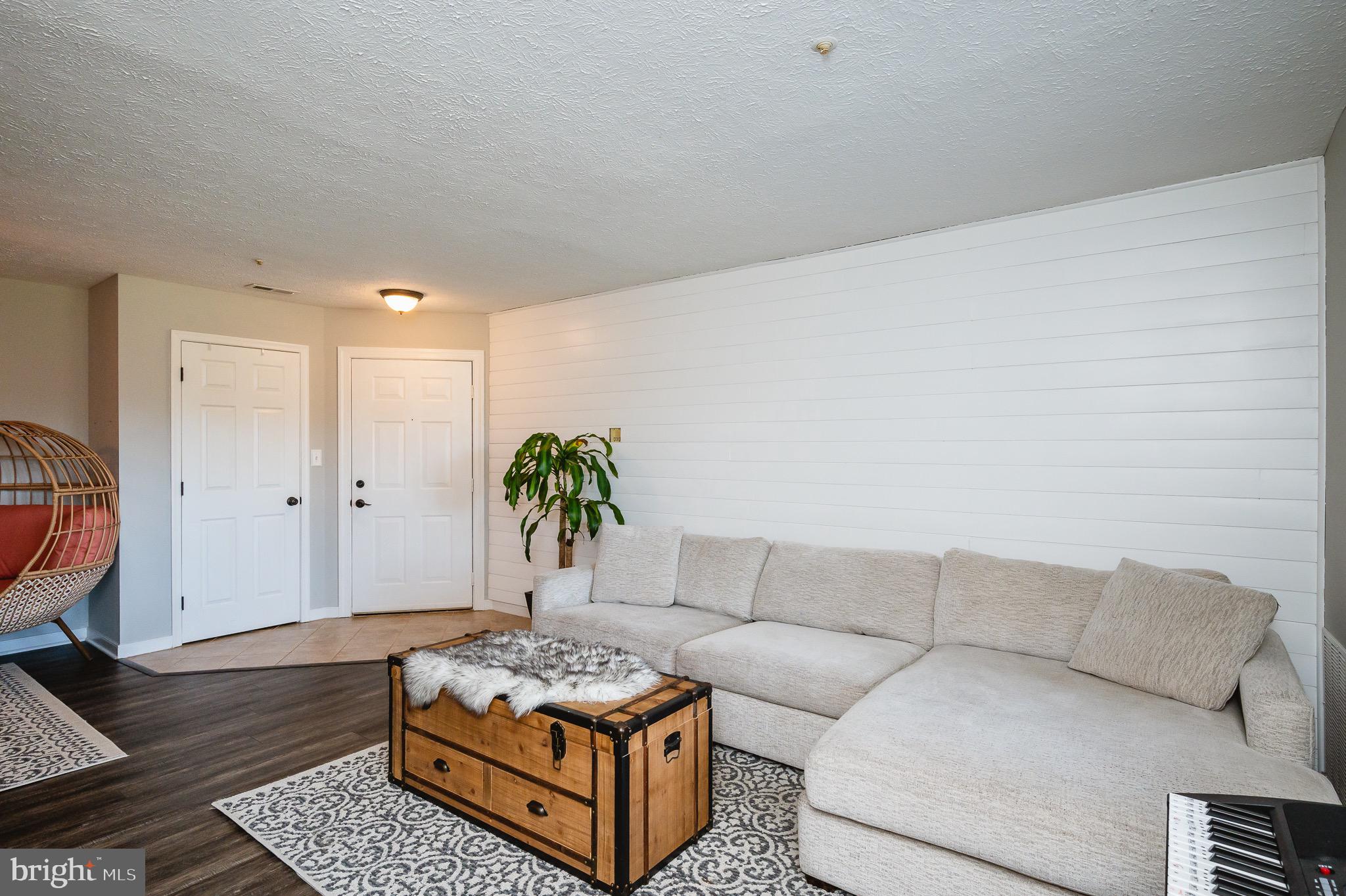 POND CONDOMINIUMS - Residential