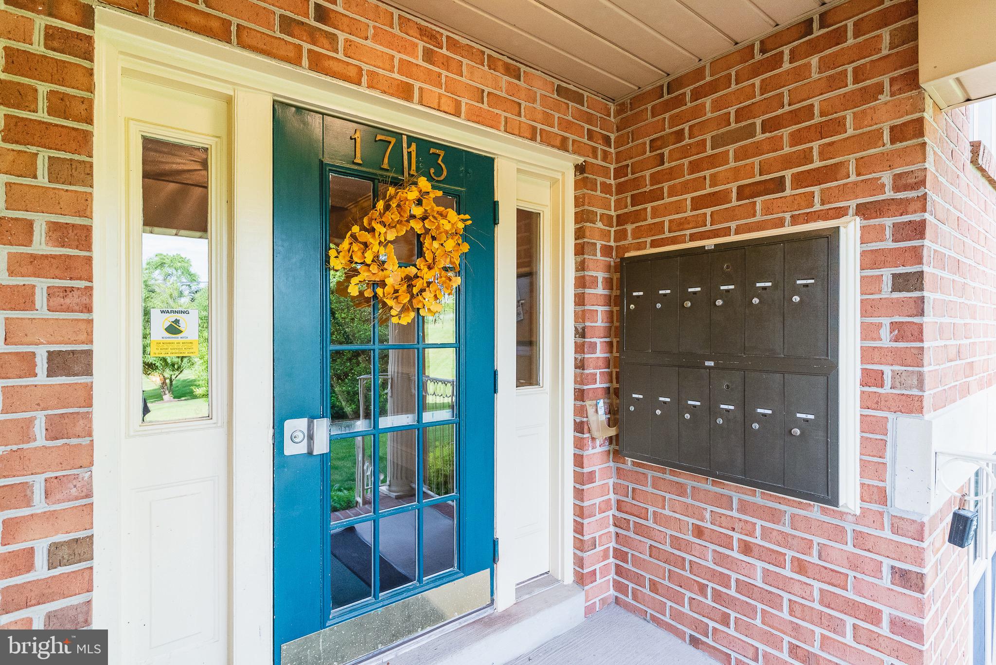 POND CONDOMINIUMS - Residential