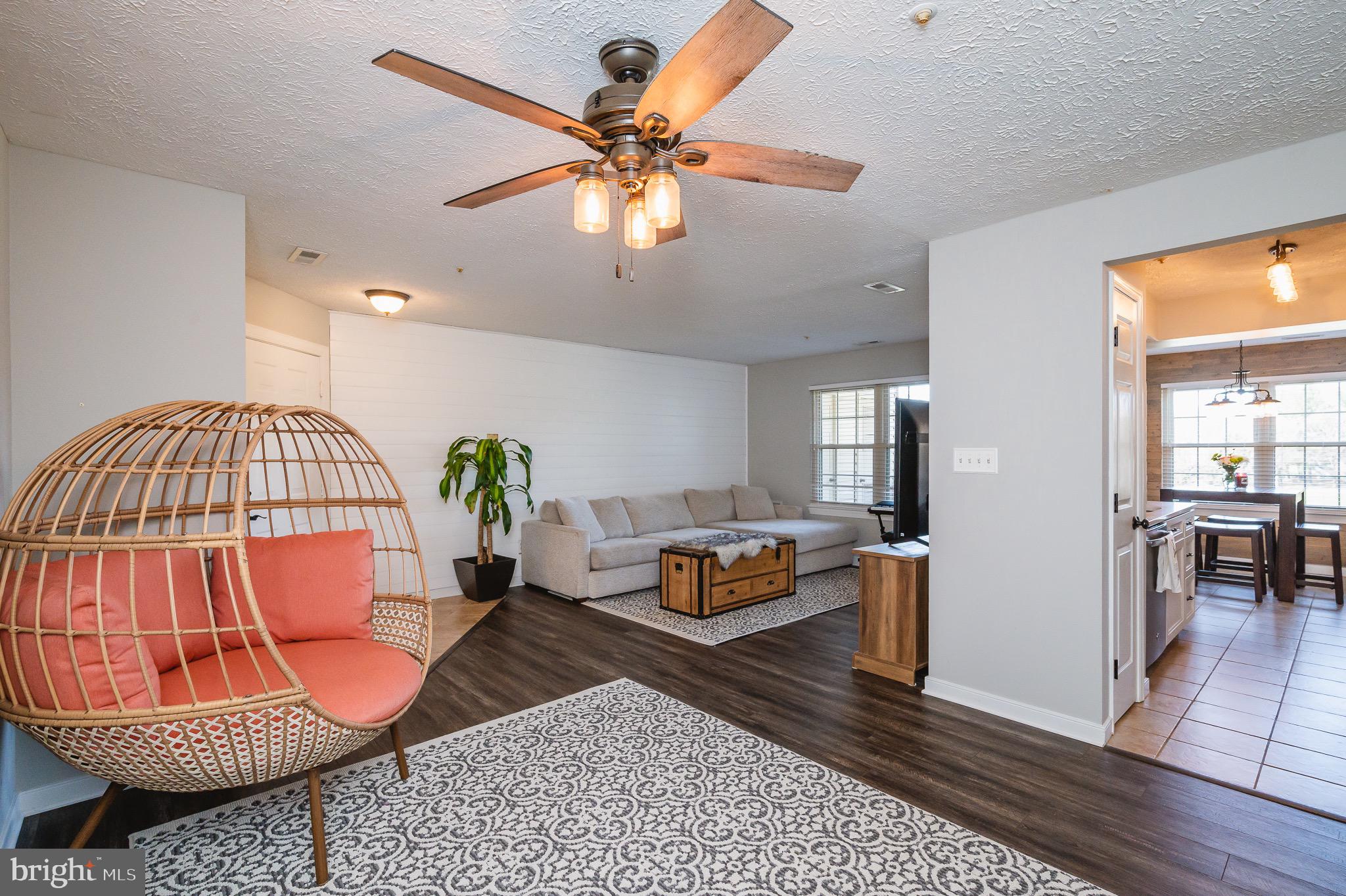 POND CONDOMINIUMS - Residential