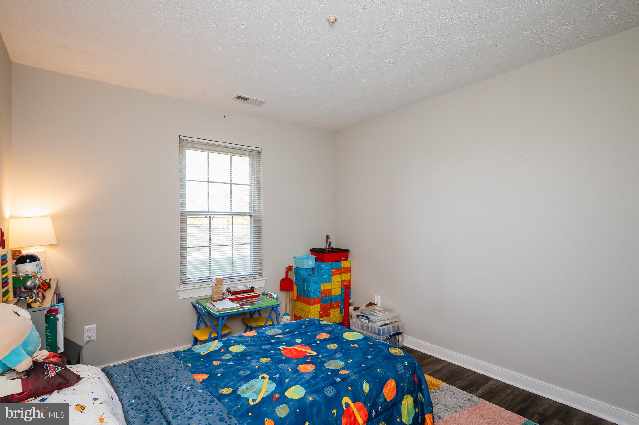 POND CONDOMINIUMS - Residential