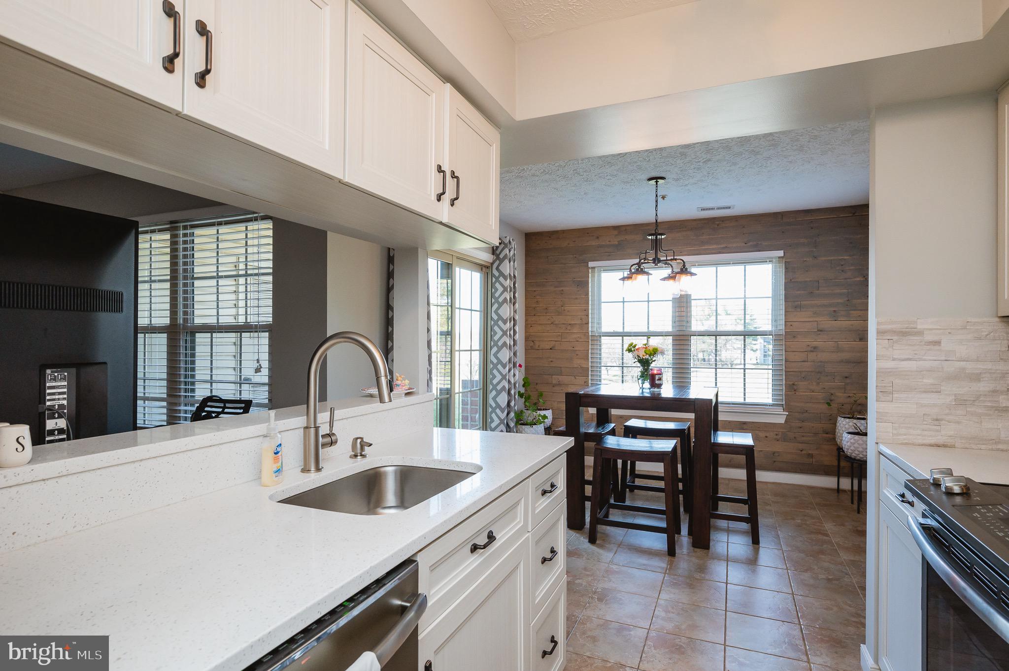 POND CONDOMINIUMS - Residential