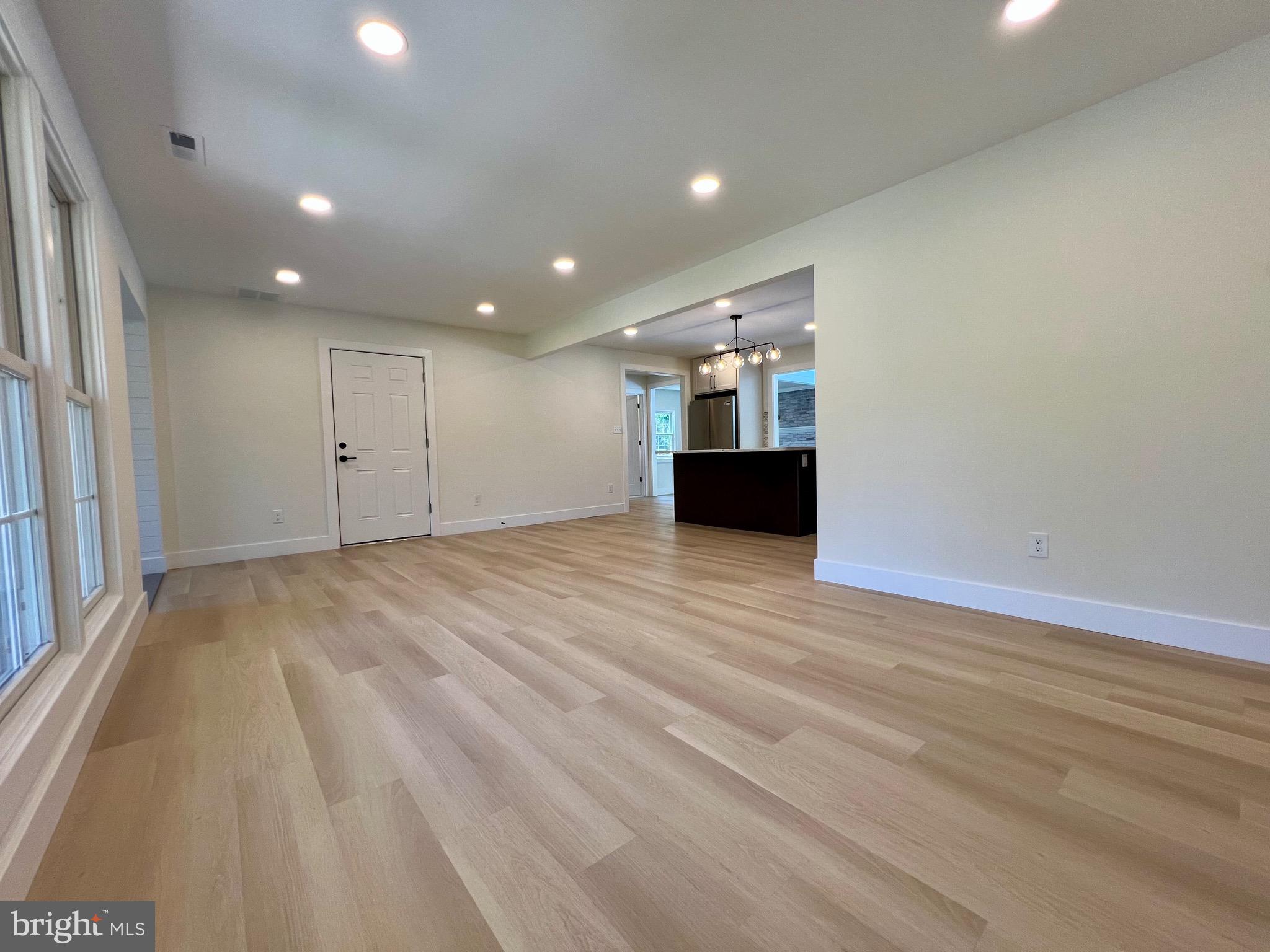 SPRING LAKE FARMS - Residential