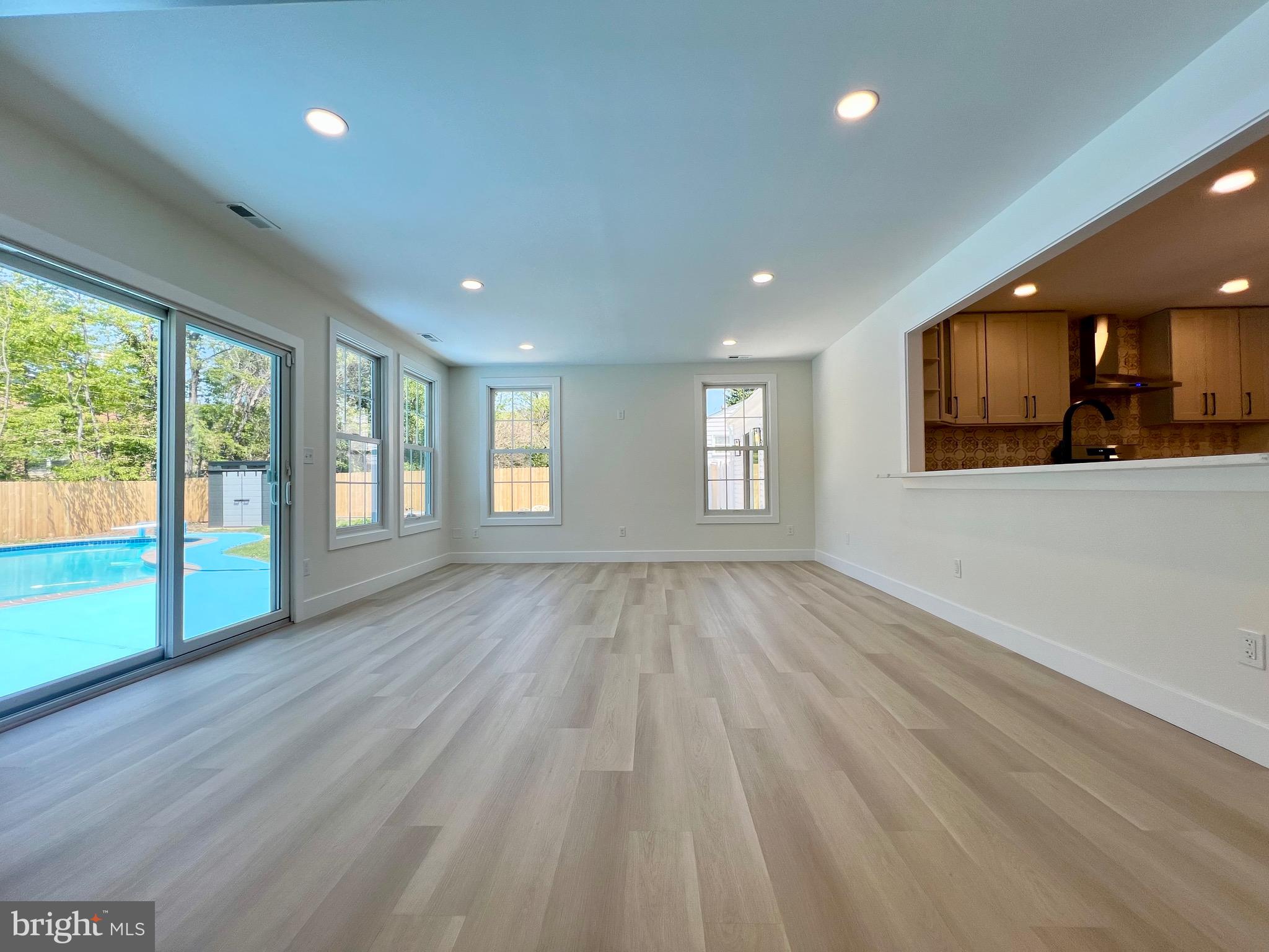 SPRING LAKE FARMS - Residential
