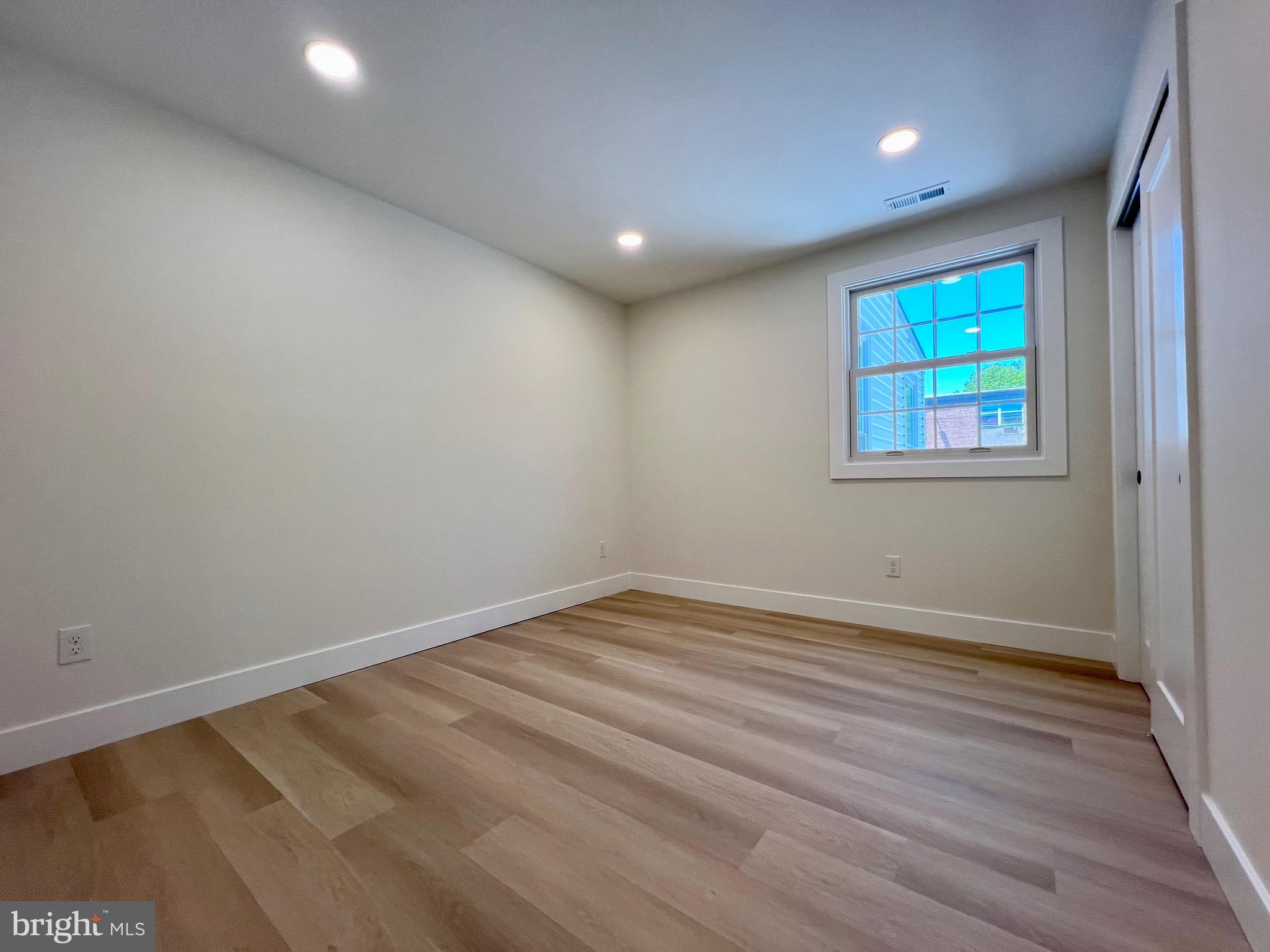 SPRING LAKE FARMS - Residential