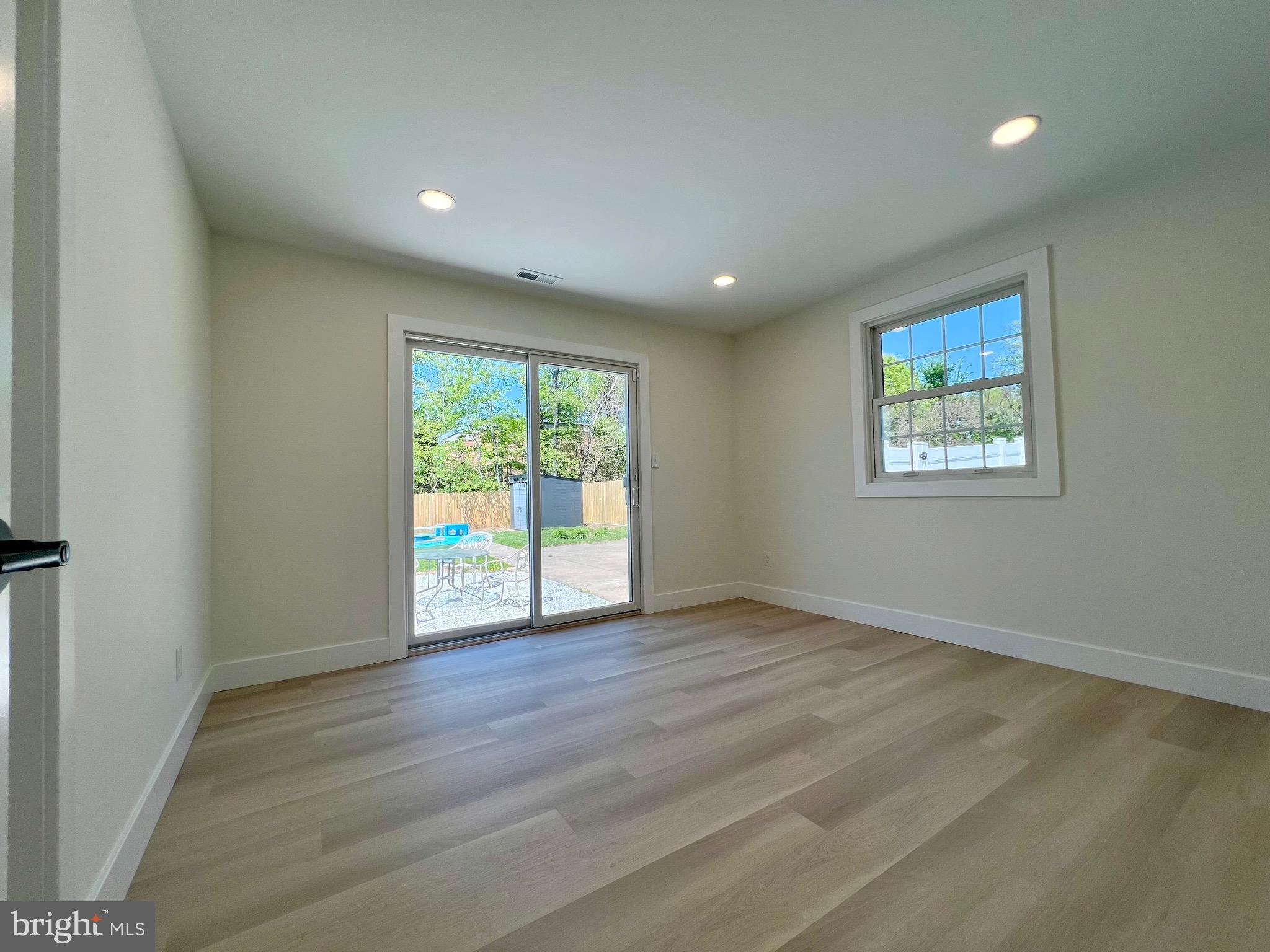 SPRING LAKE FARMS - Residential