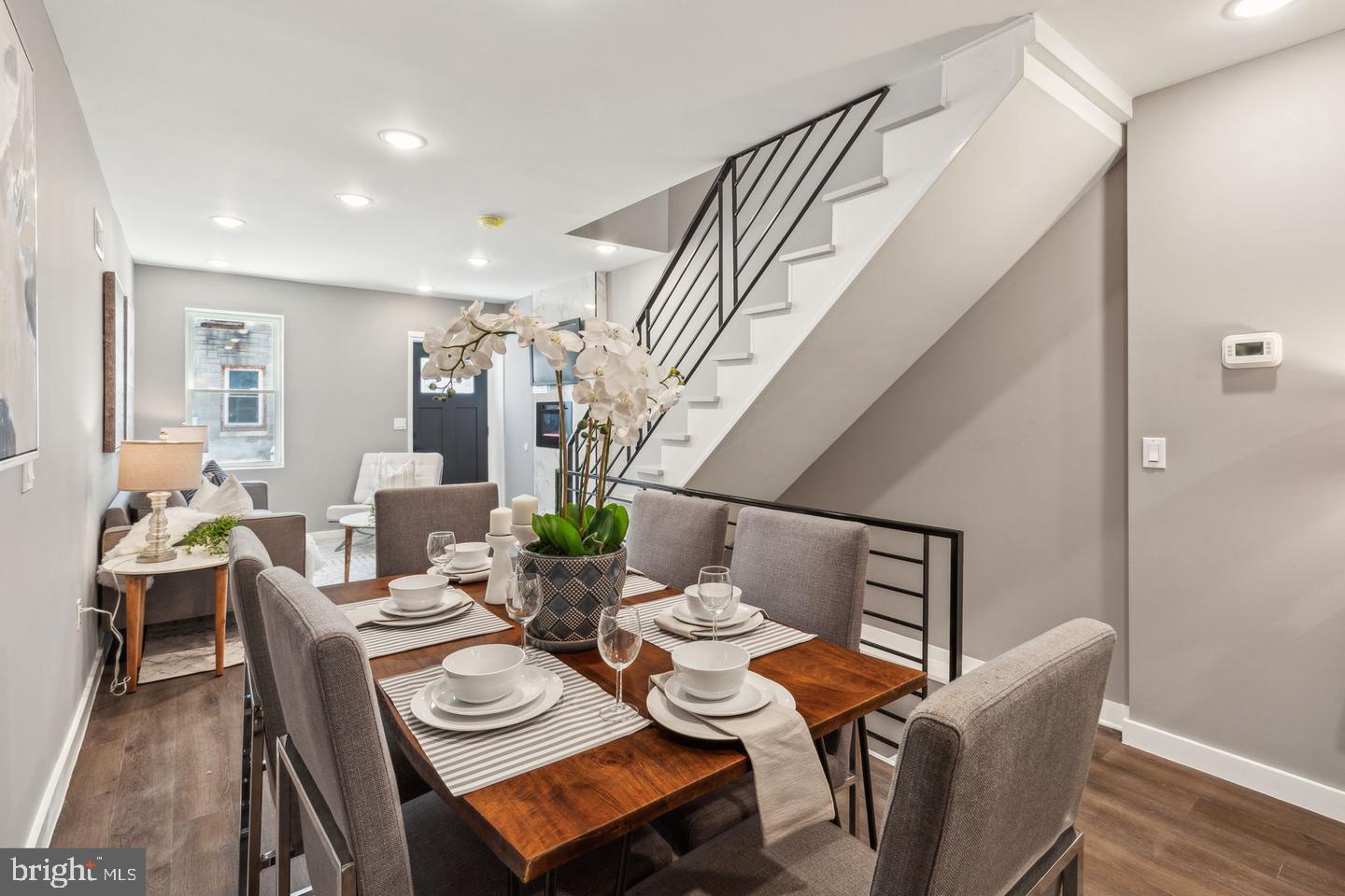 KENSINGTON - Residential Lease