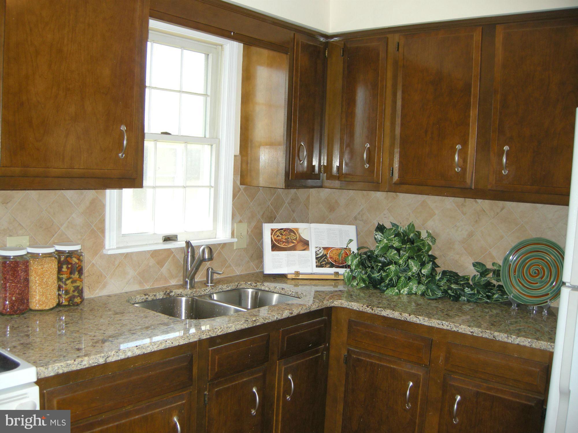 KEN GAR - Residential Lease