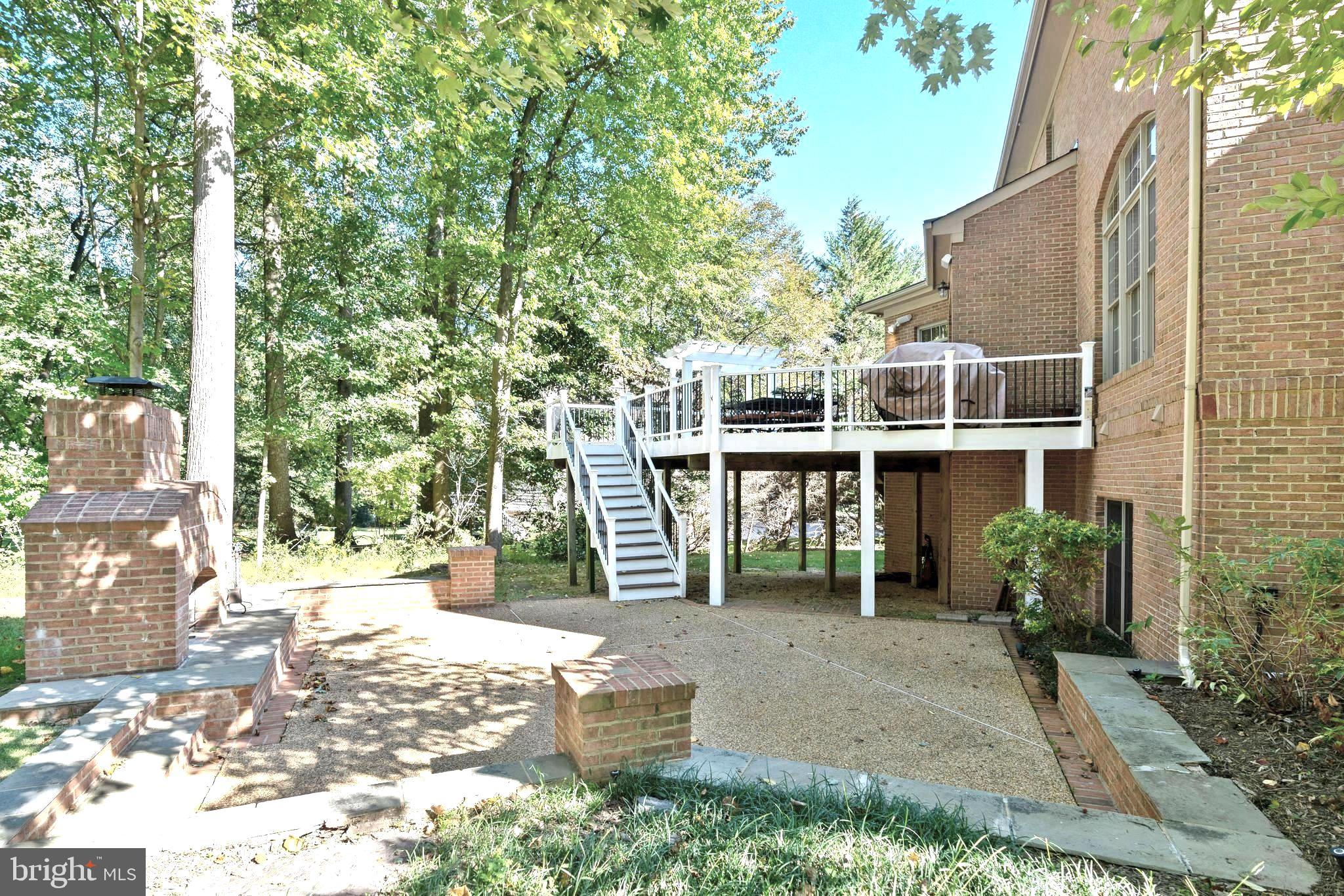 ESTATES AT LONGWOOD - Residential