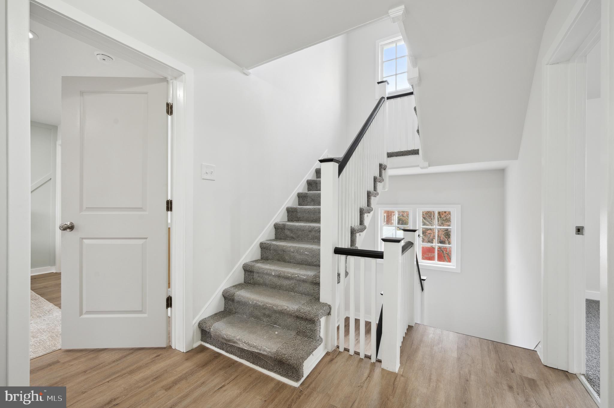 BEVERLY HILLS - Residential