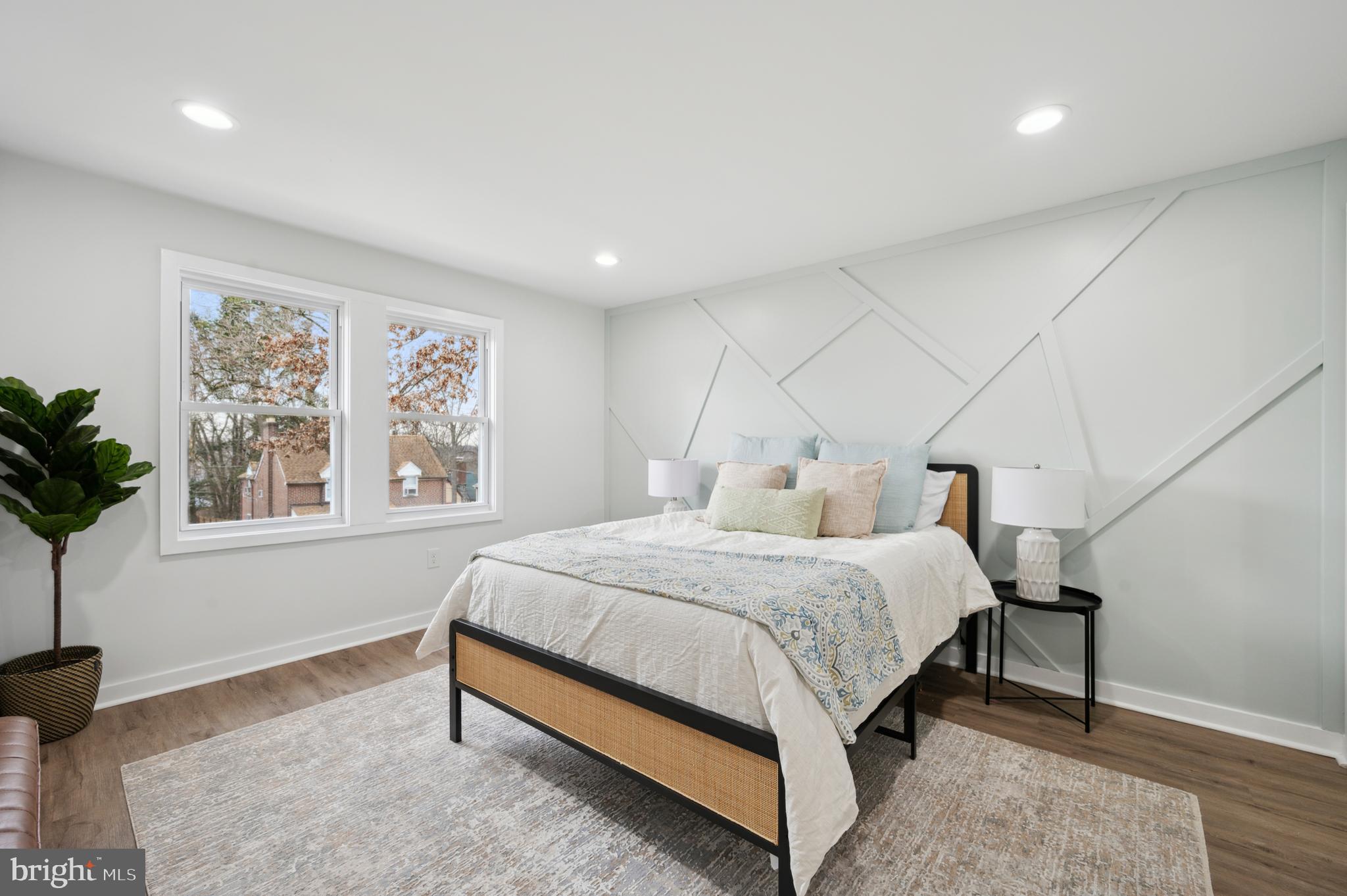 BEVERLY HILLS - Residential