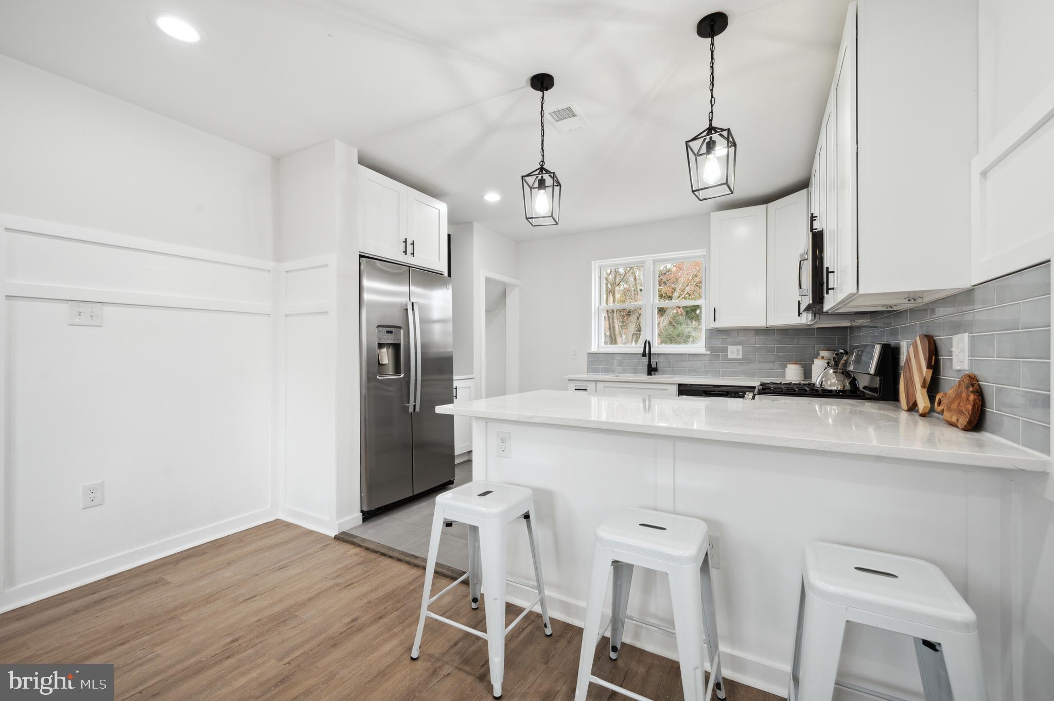 BEVERLY HILLS - Residential