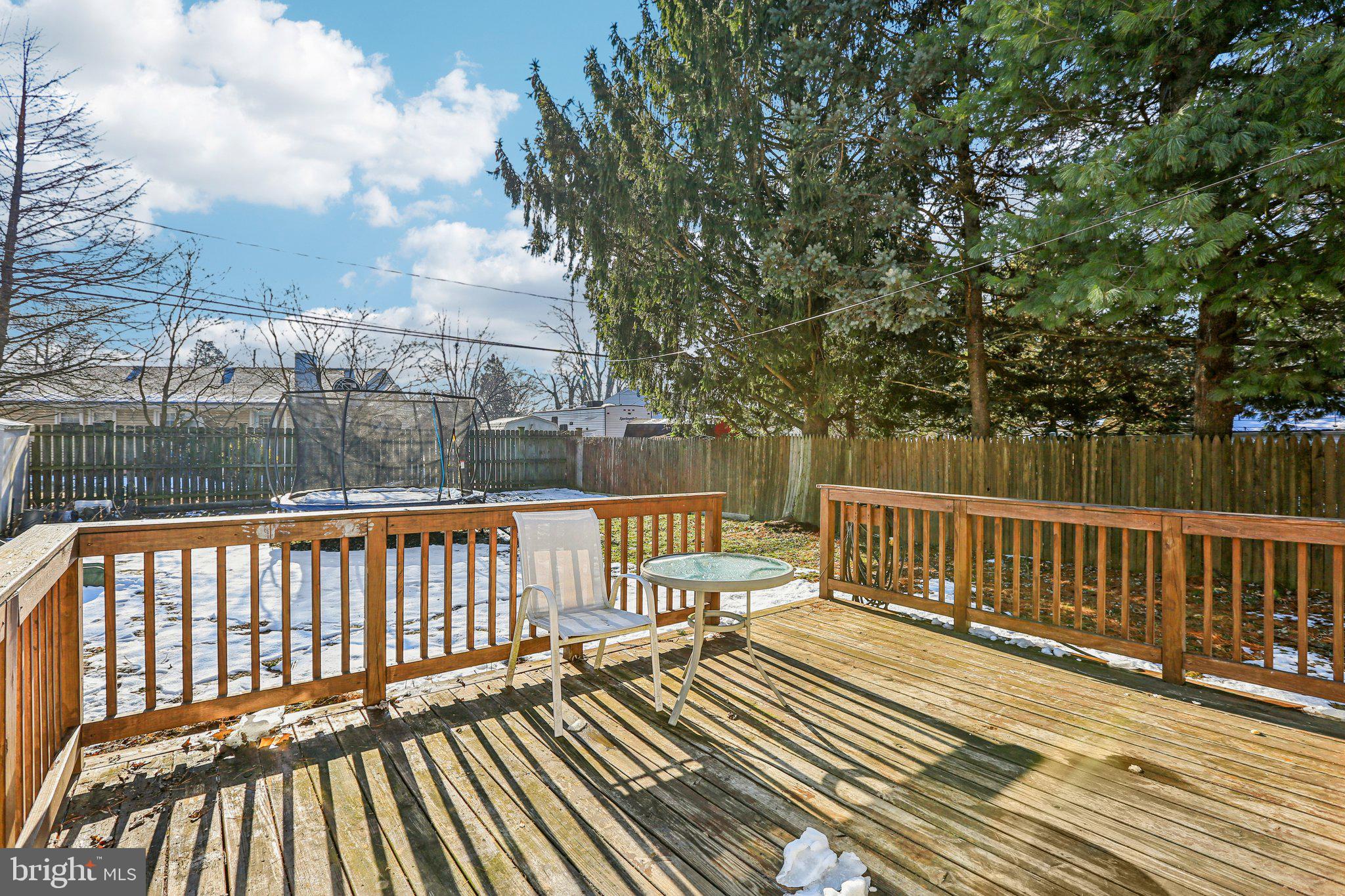 HAMPDEN GARDENS - Residential