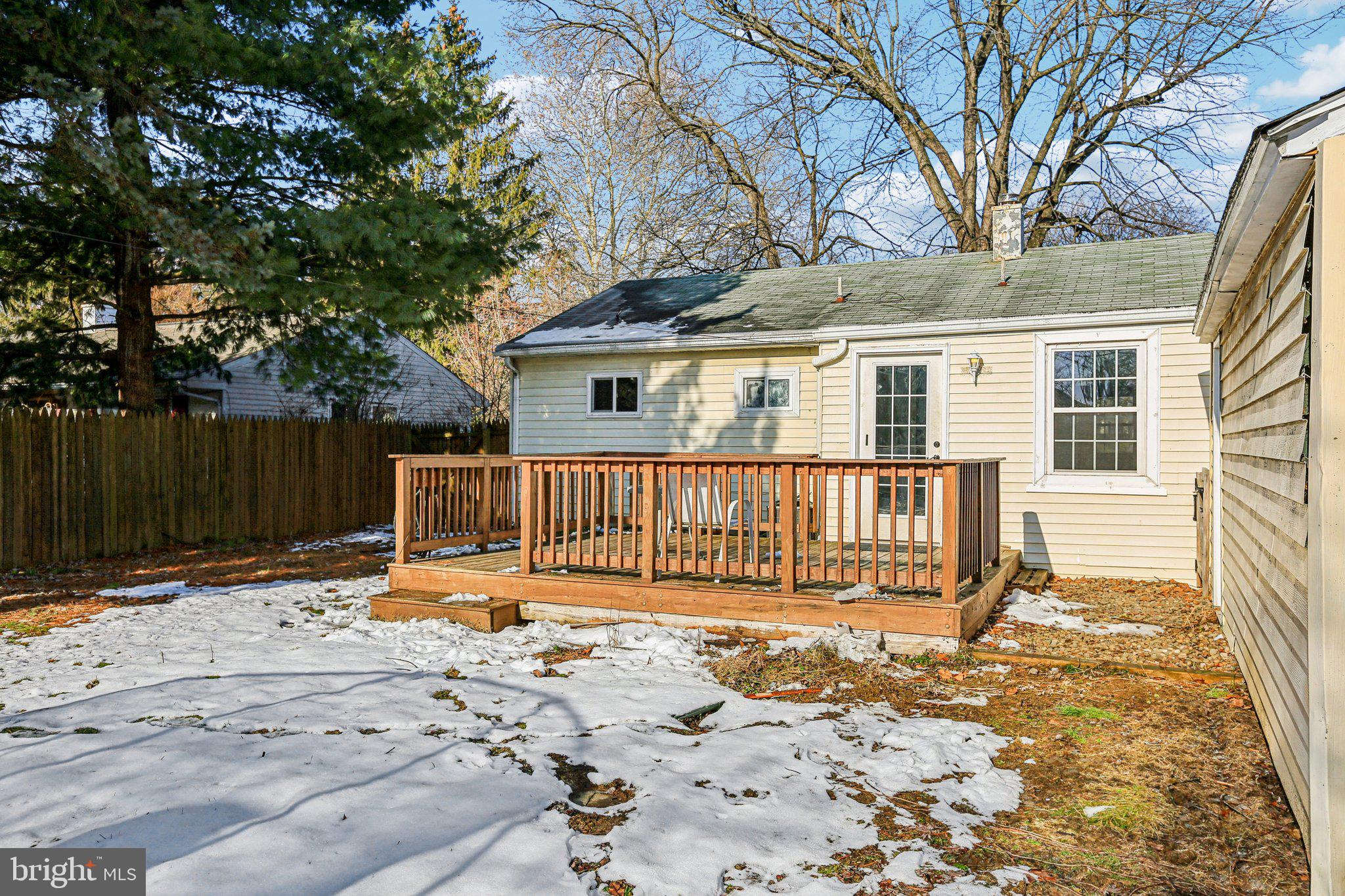 HAMPDEN GARDENS - Residential