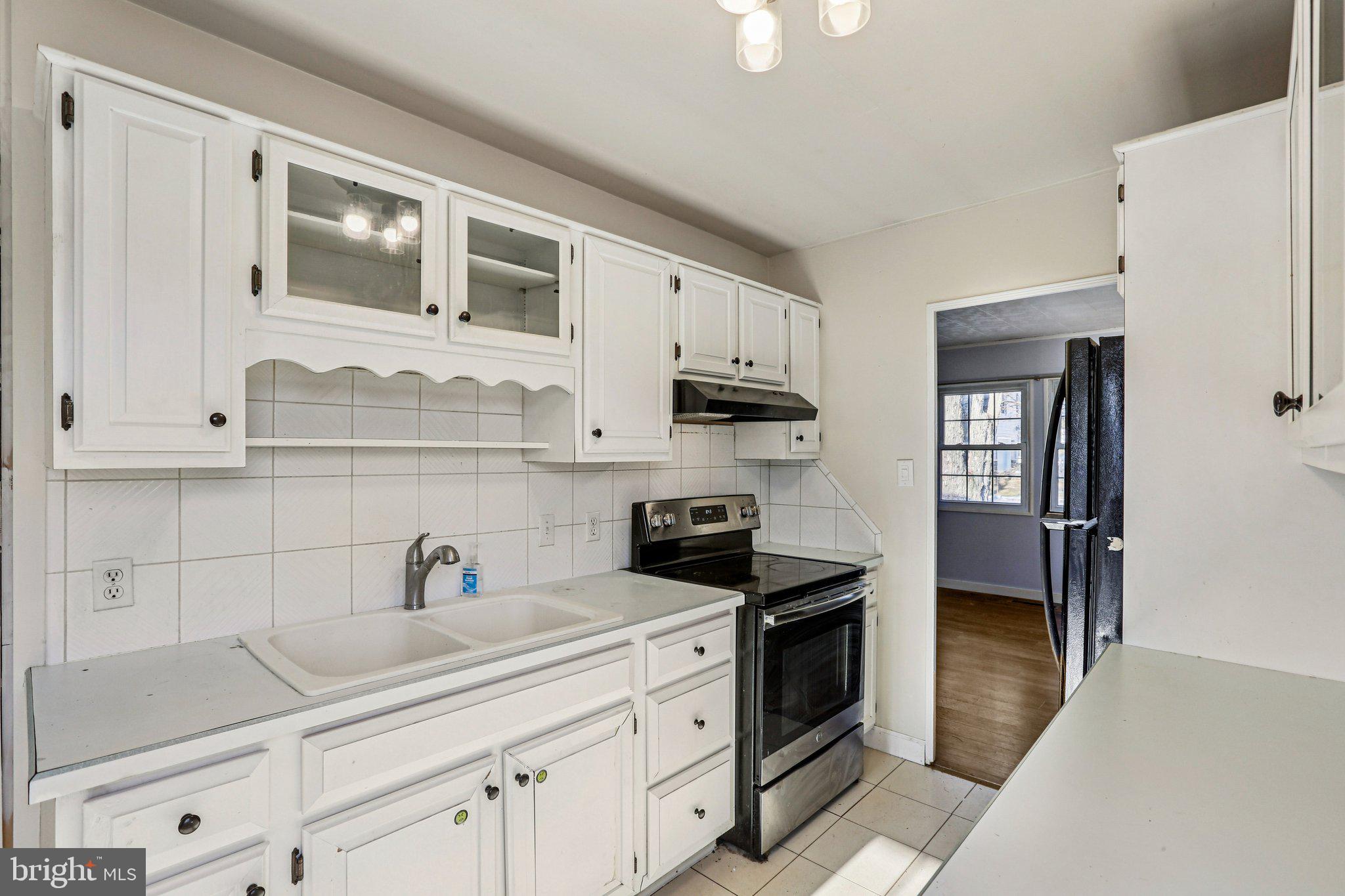 HAMPDEN GARDENS - Residential