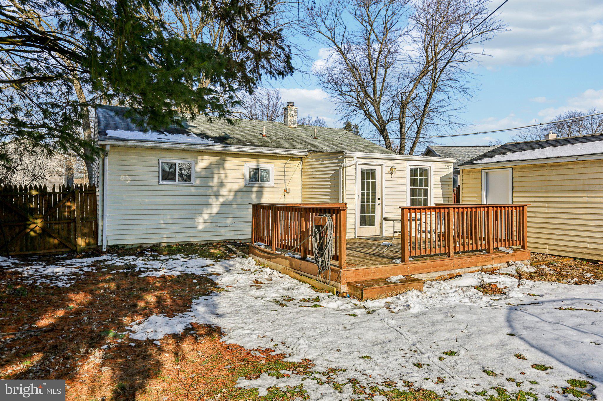 HAMPDEN GARDENS - Residential