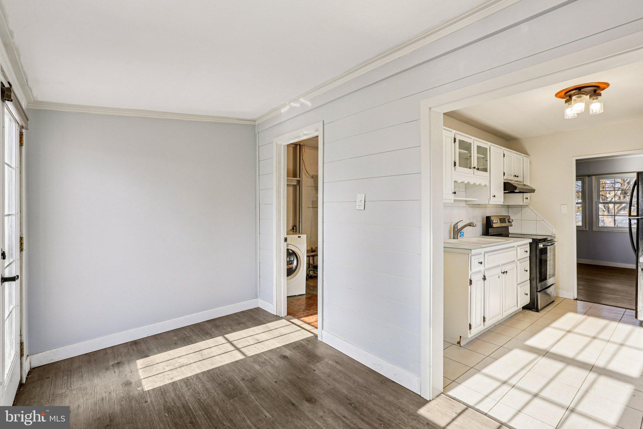 HAMPDEN GARDENS - Residential