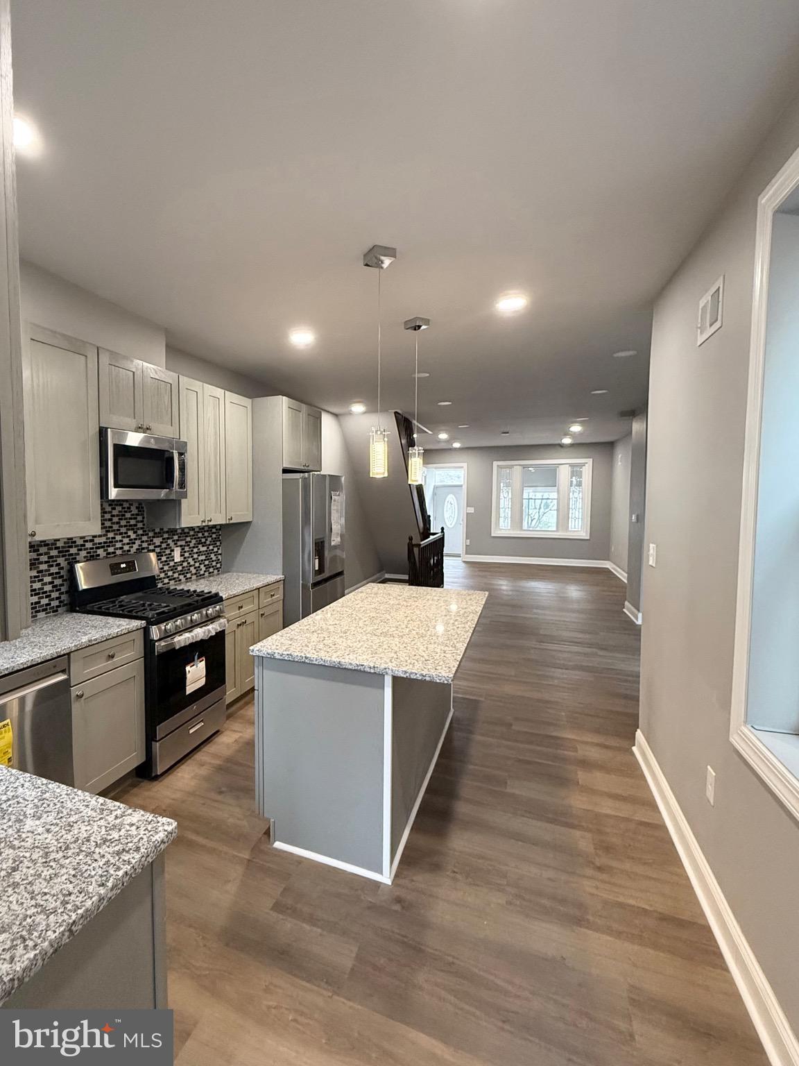 COBBS CREEK - Residential