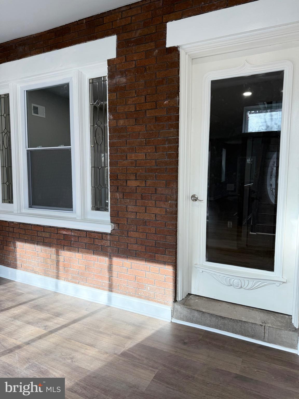 COBBS CREEK - Residential