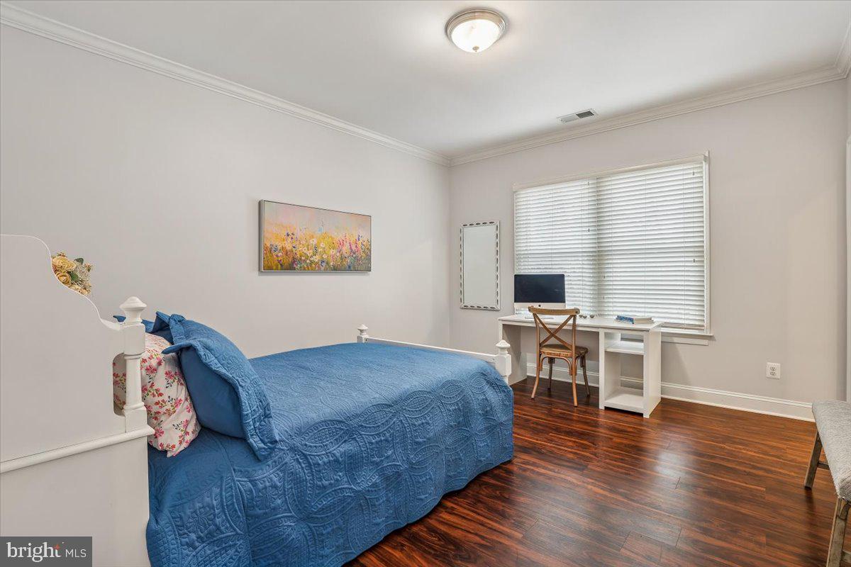 OAKCREST FARMS - Residential