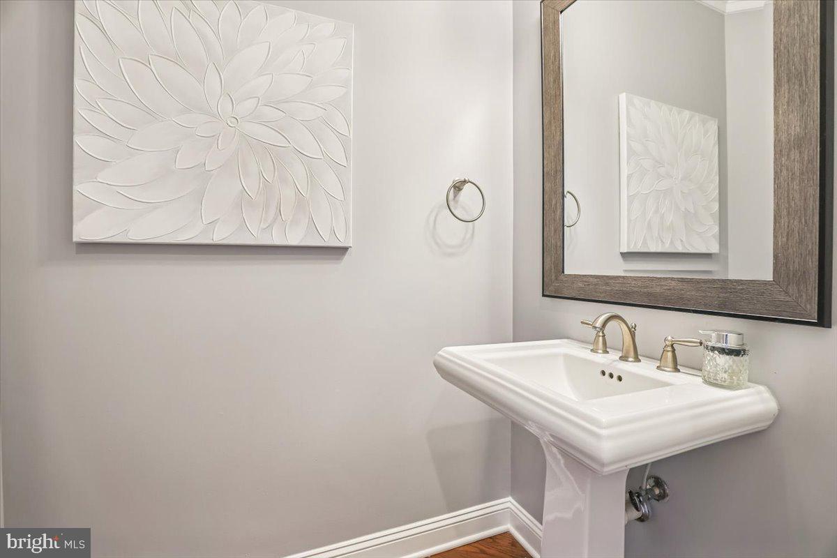 OAKCREST FARMS - Residential