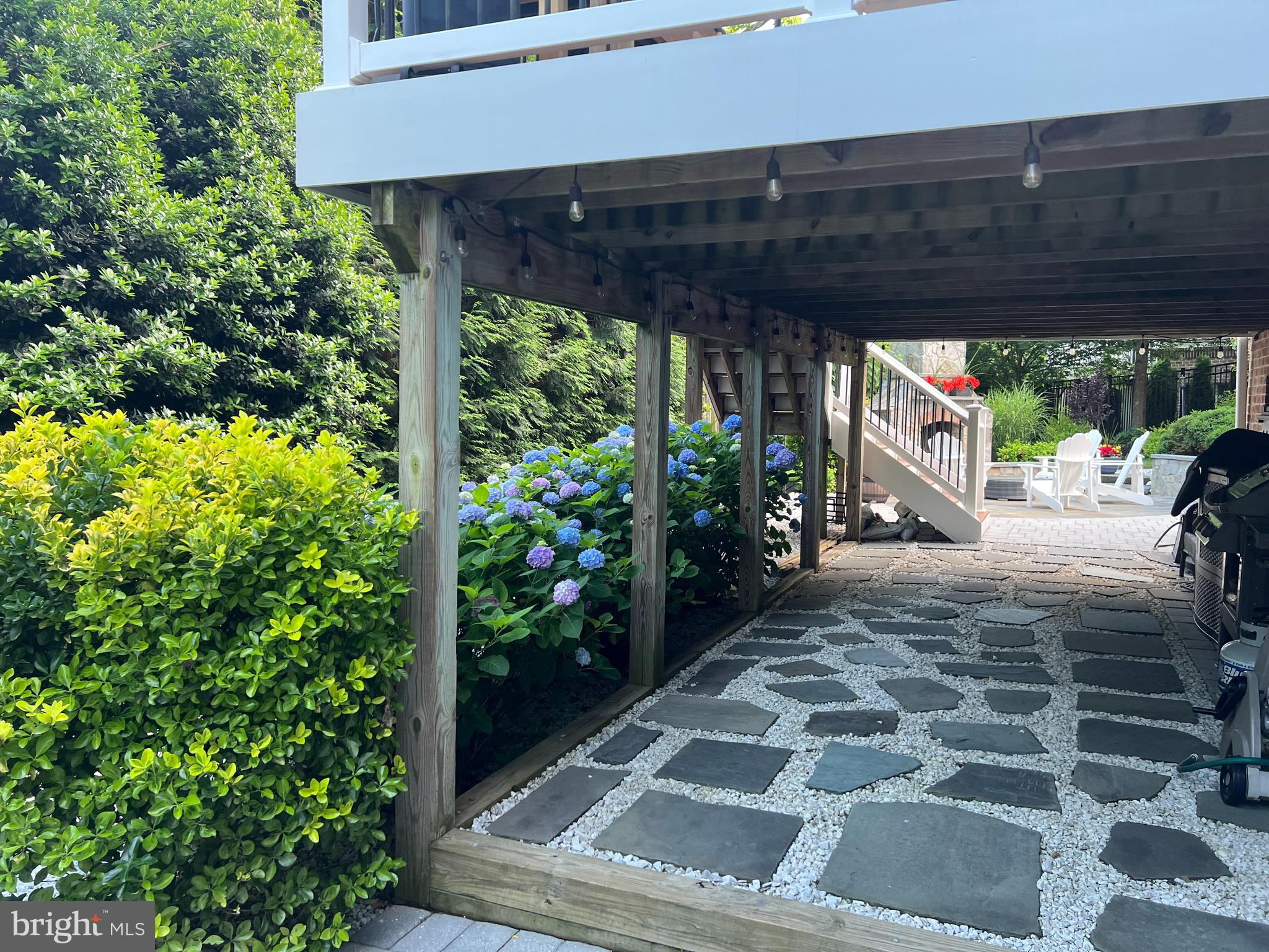 OAKCREST FARMS - Residential