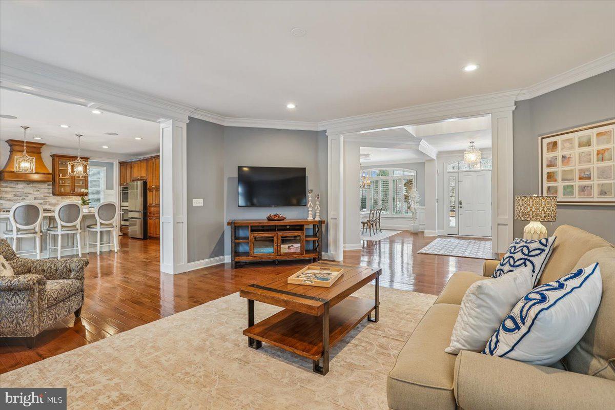 OAKCREST FARMS - Residential