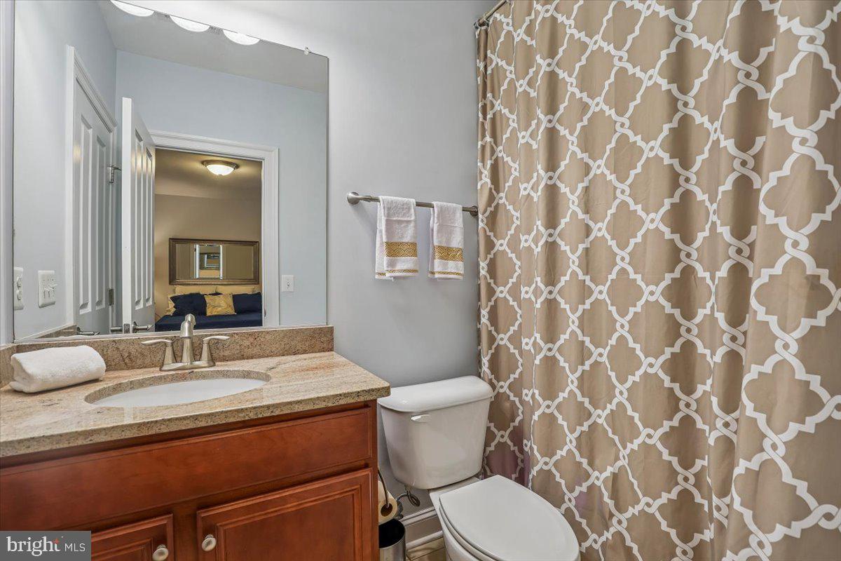 OAKCREST FARMS - Residential