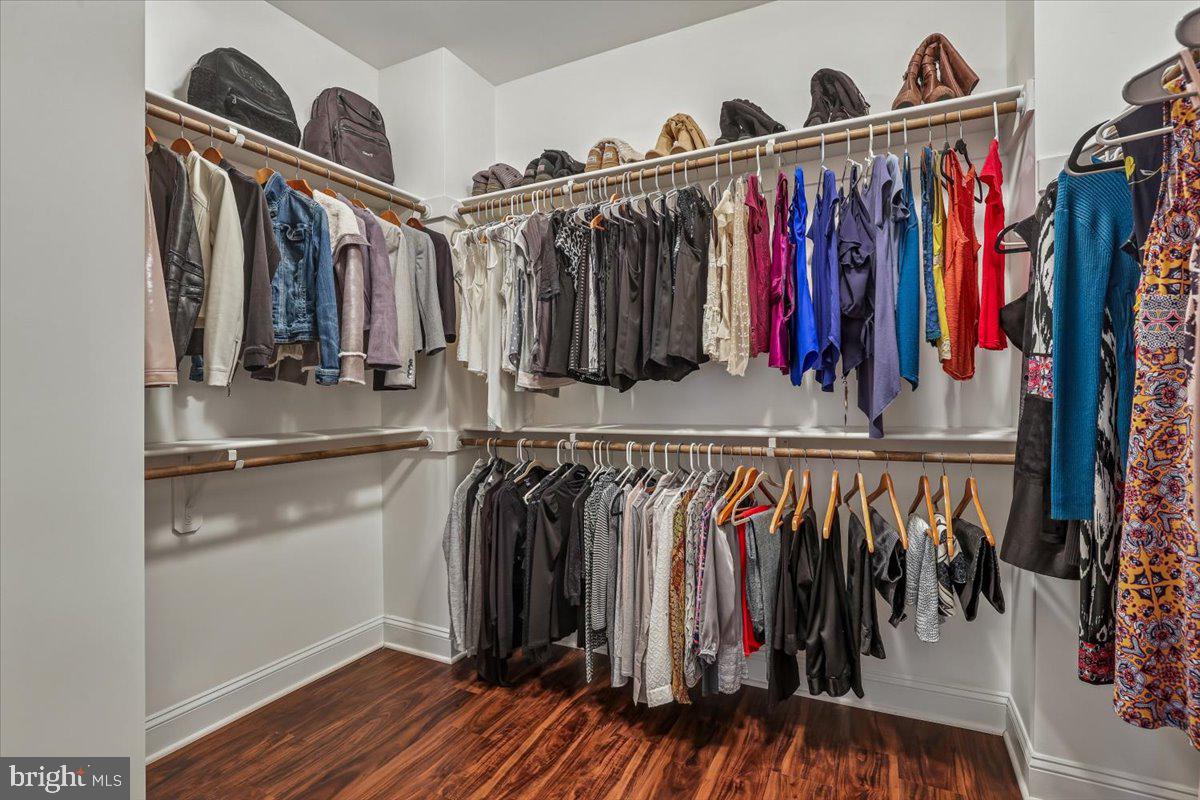 OAKCREST FARMS - Residential