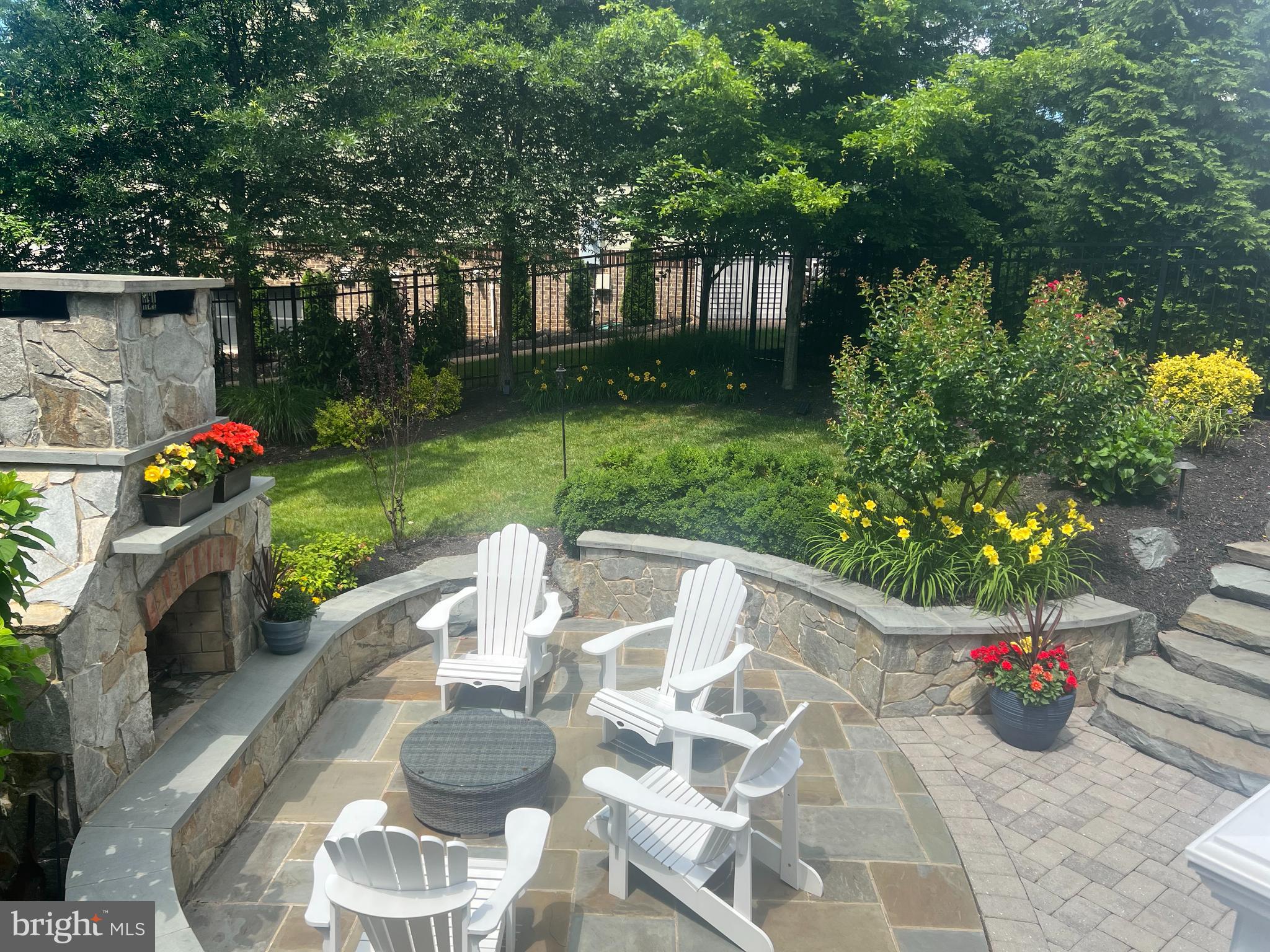 OAKCREST FARMS - Residential