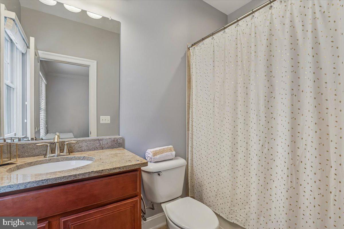 OAKCREST FARMS - Residential