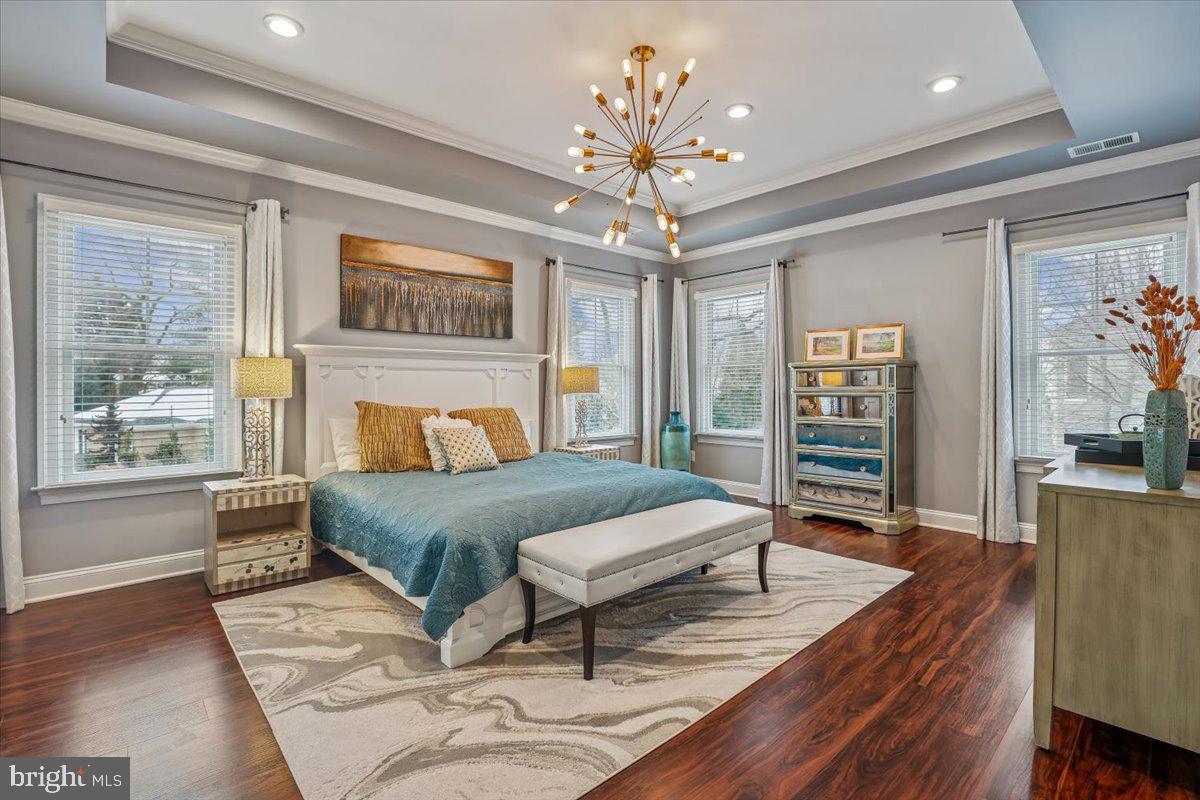 OAKCREST FARMS - Residential